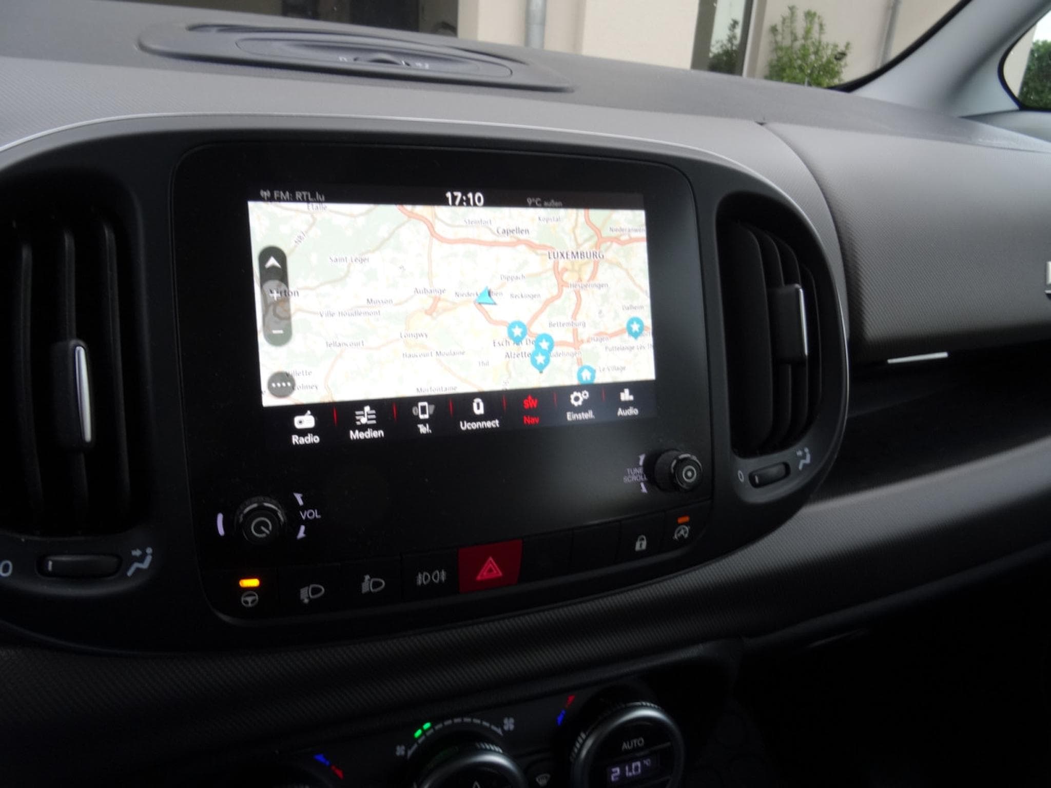 Fiat 500L Wagon 1.6 Multijet (Carolift pour siège roulant électrique) (2019) - Photo 10