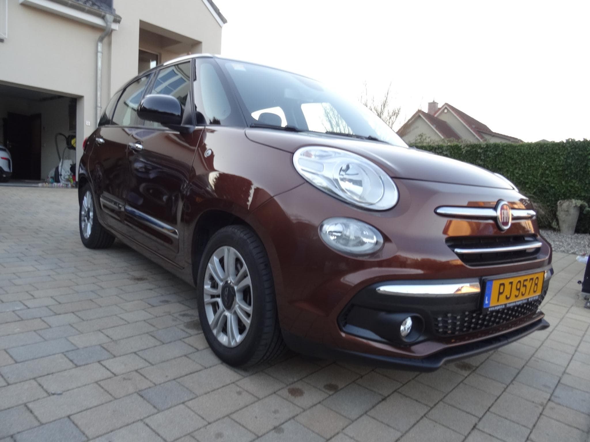 Fiat 500L Wagon 1.6 Multijet (Carolift pour siège roulant électrique) (2019) - Photo 17