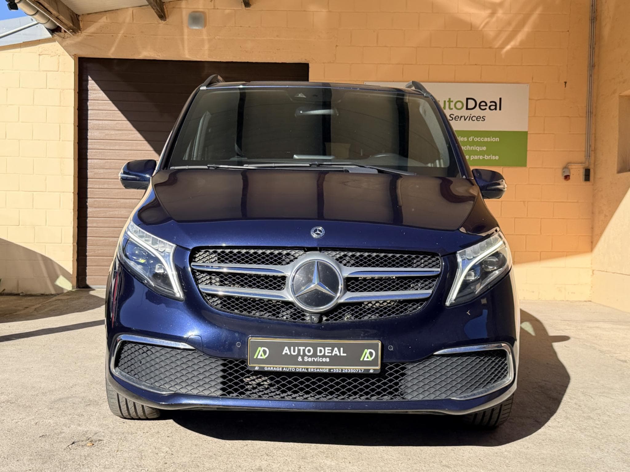 Mercedes V 300 d Avangarde LONG 360°  7 Places 239cv (2019) - Foto 2