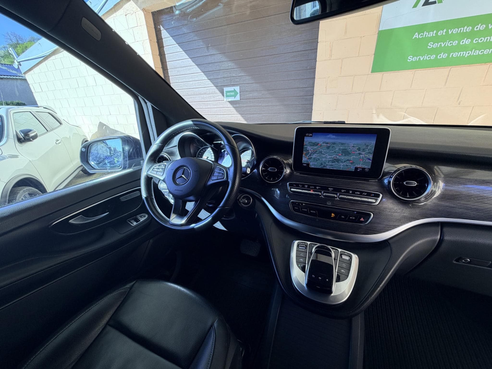 Mercedes V 300 d Avangarde LONG 360°  7 Places 239cv (2019) - Foto 8