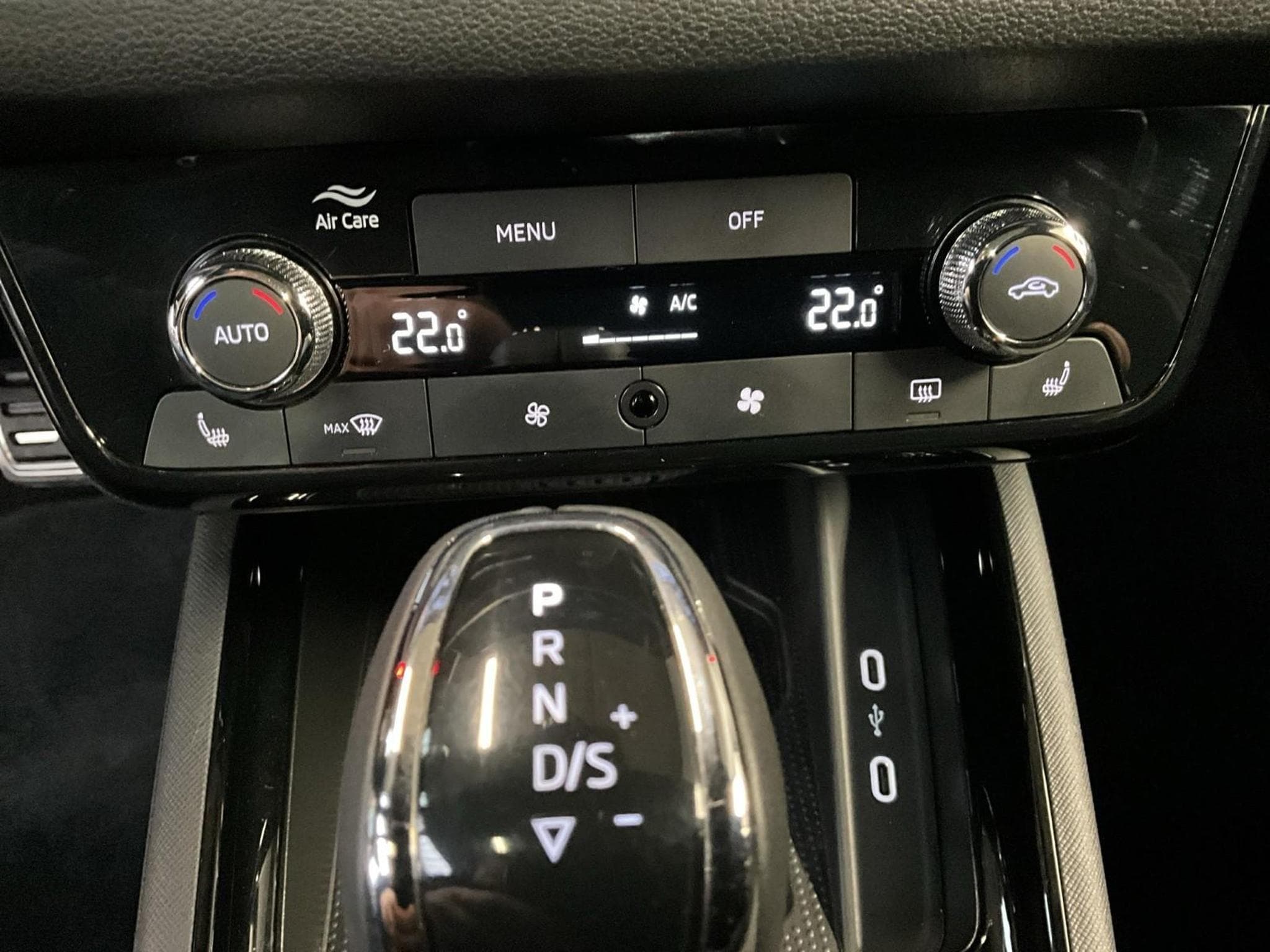 Skoda Scala Monte-Carlo+DSG+LED+Pano (2025) - Foto 20