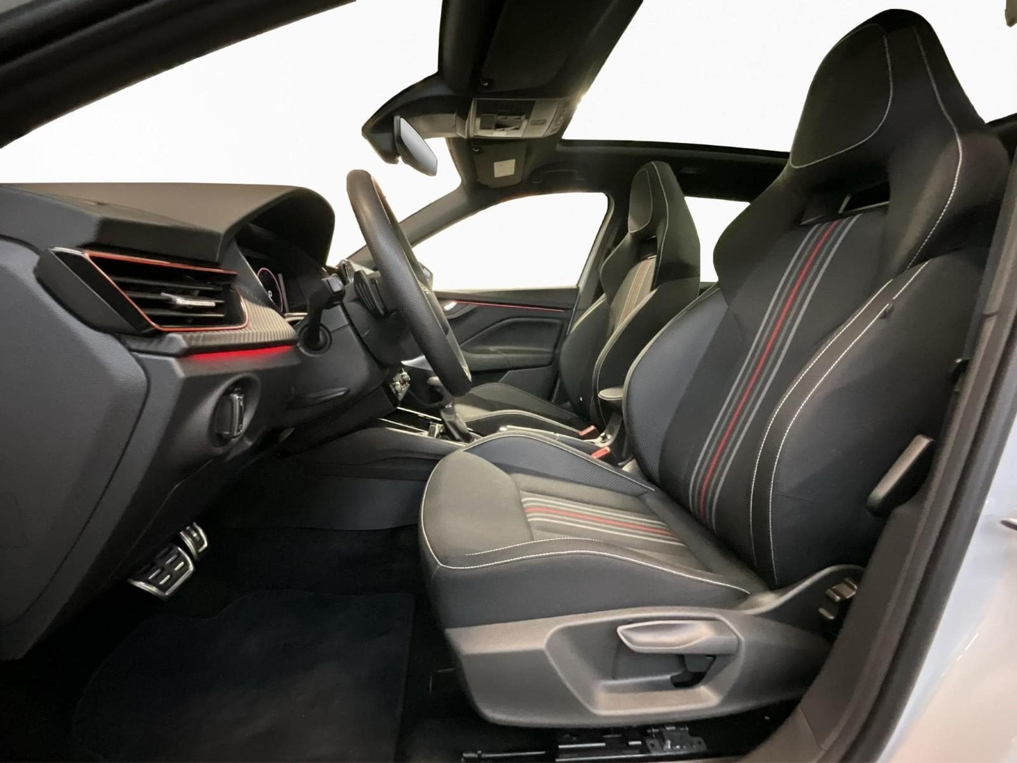 Skoda Scala Monte-Carlo+DSG+LED+Pano (2025) - Foto 9