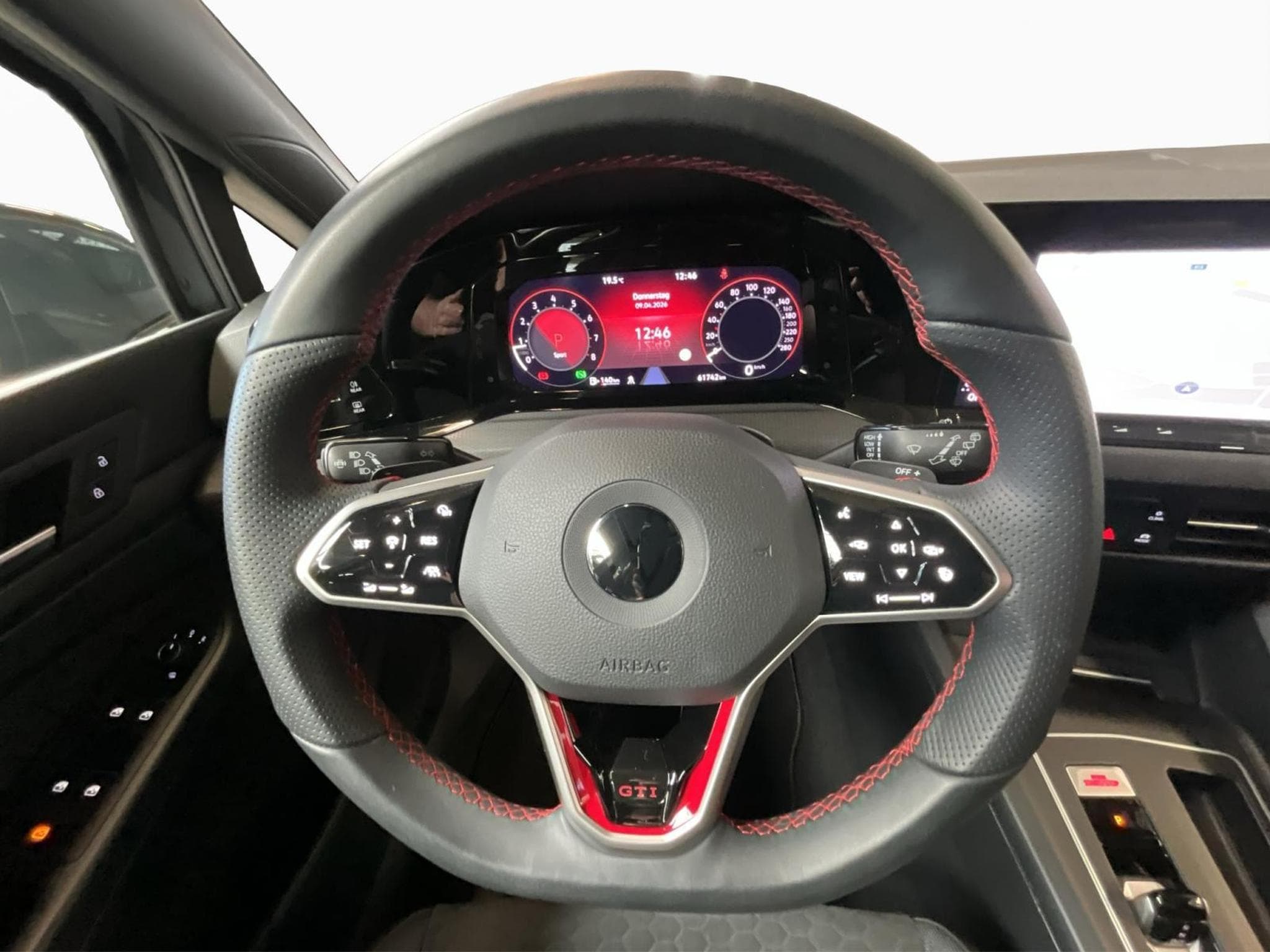 VW Golf GTI-Clubsport+DSG+Pano+Navi (2021) - Foto 10