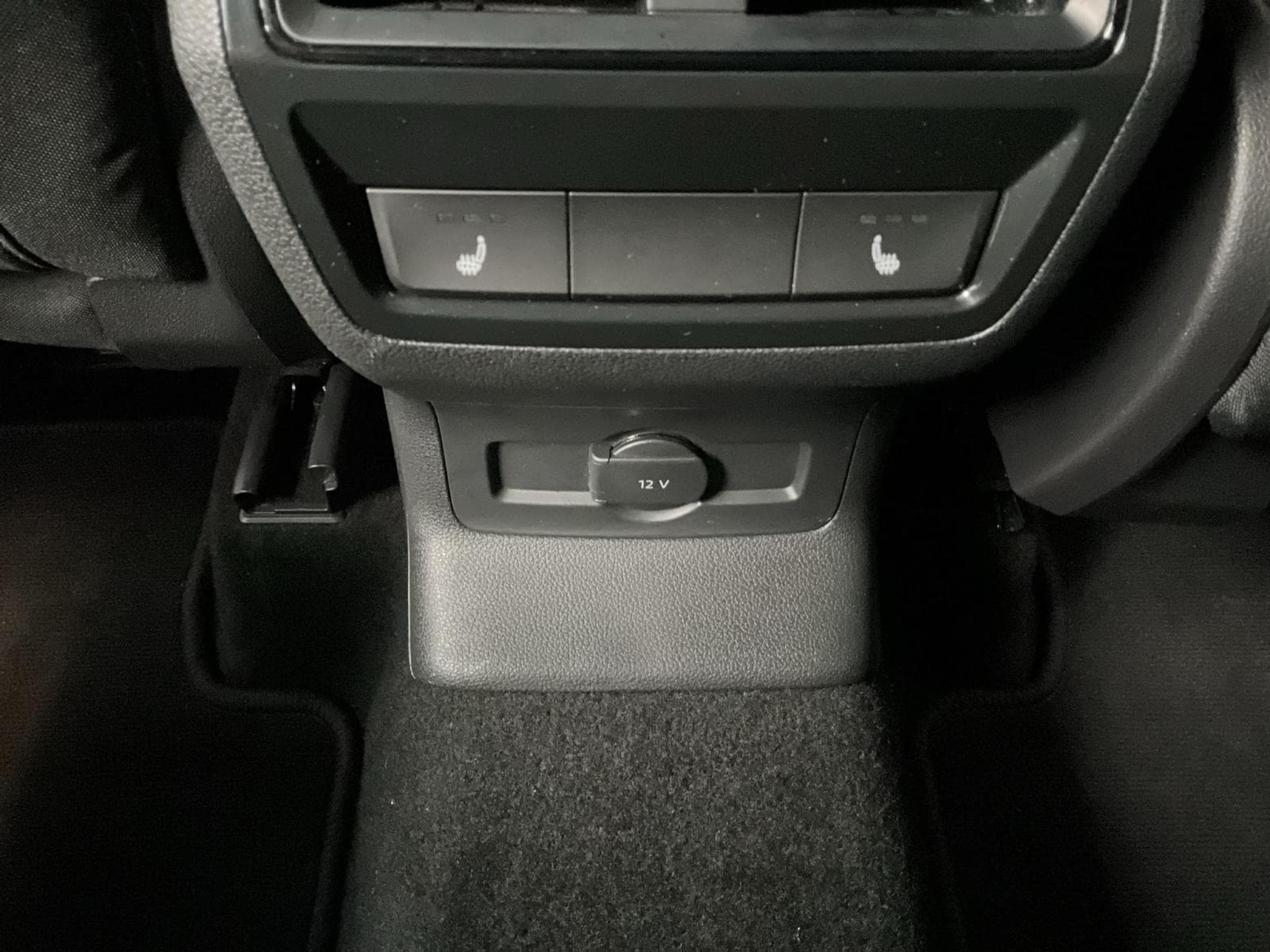 Skoda Karoq Sportline+DSG+4x4+LED+AHK (2021) - Foto 22