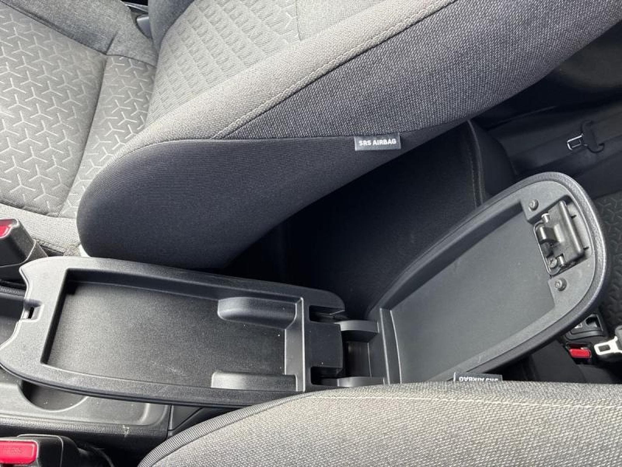 Toyota Yaris Cross Cross (2022) - Photo 24