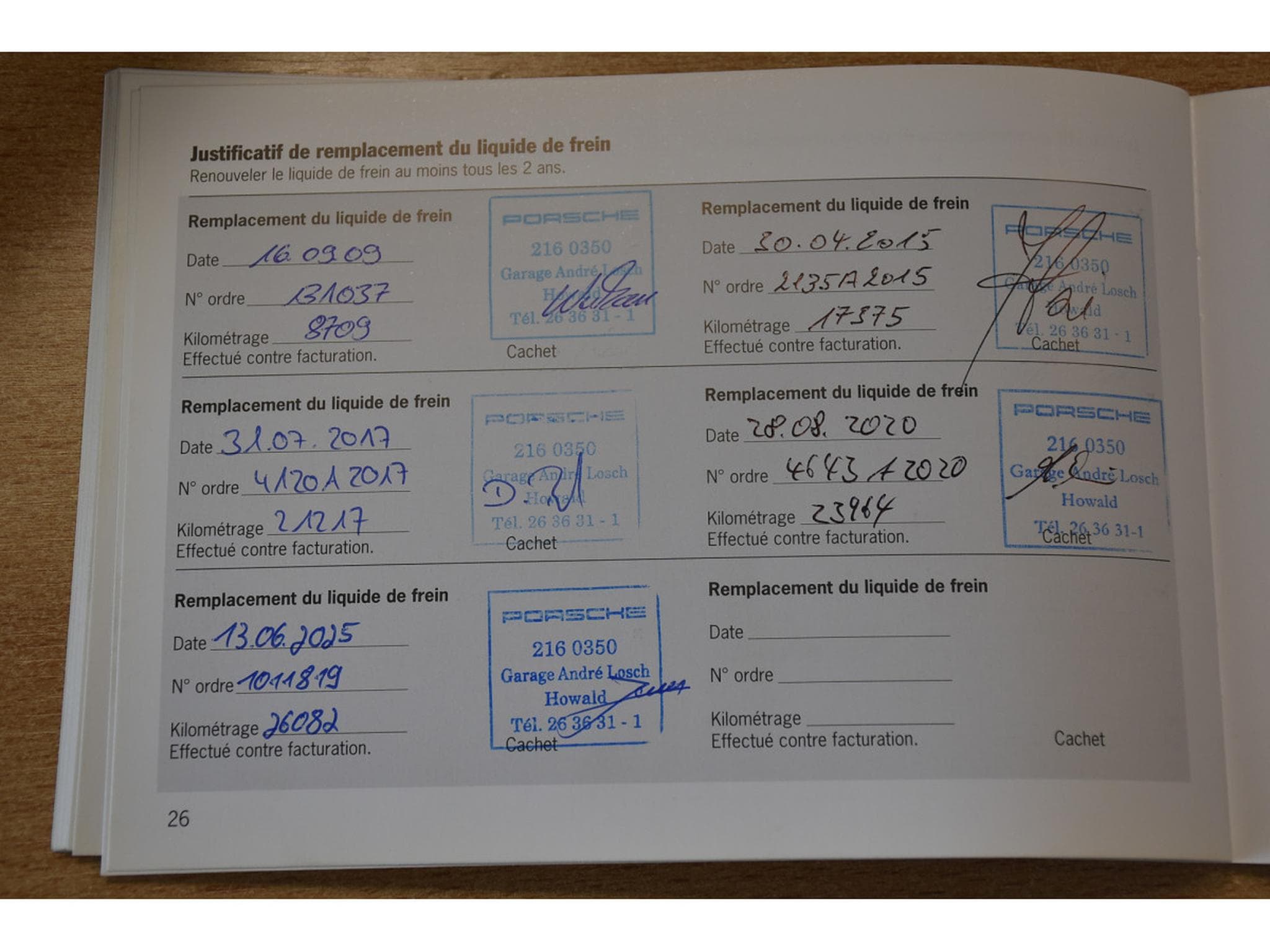 Porsche Boxster 2.7 Tiptronic S CUIR PDC 1° MAIN CARNET PORSCHE (2007) - Photo 17