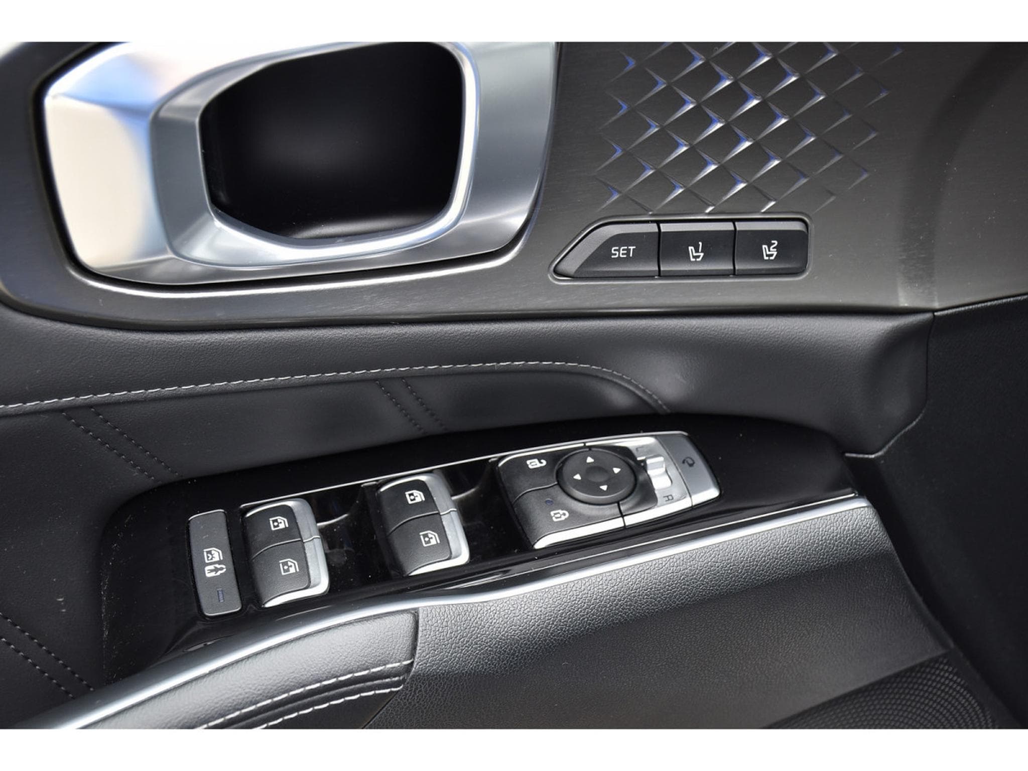 Kia Sorento 2.0 CRDI 4WD Pace 7 Pl. PANO CUIR MEMO BOSE HUD CAM360 (2022) - Photo 19