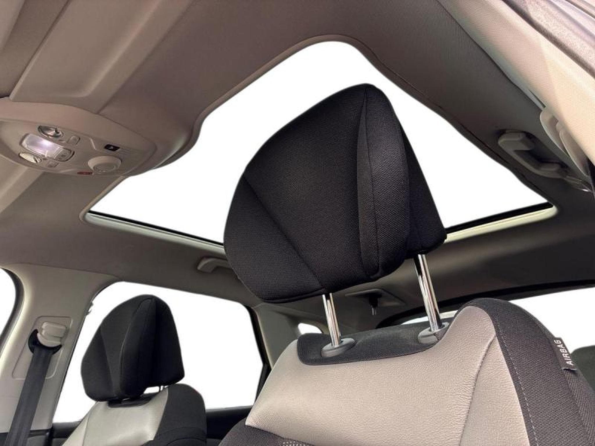 CITROEN C4 Picasso PureTech 130ch Feel S&S EAT6 (2018) - Photo 10