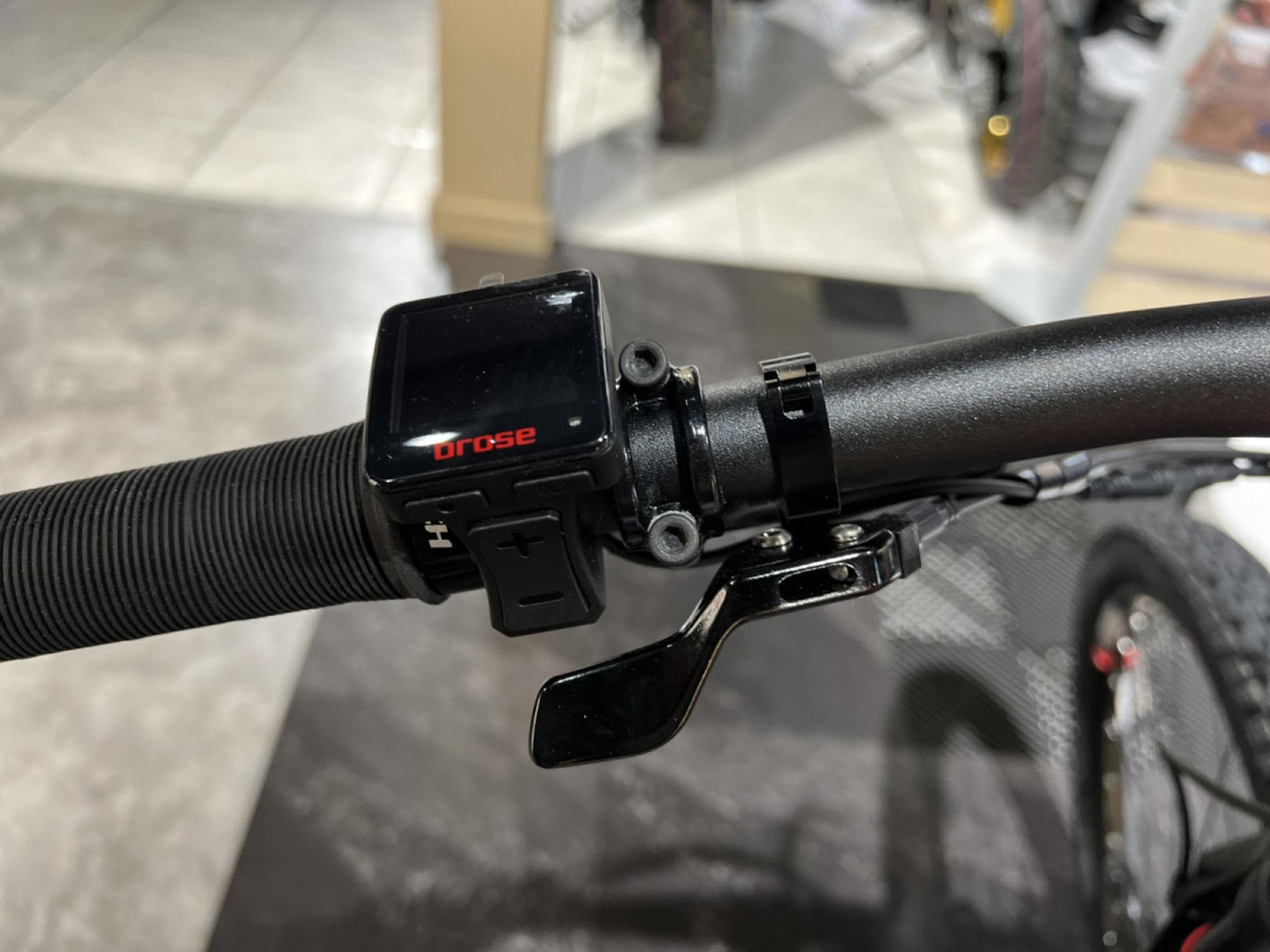 Fantic XMF 1.7 720Wh, M 29''-27,5'', freins 4 pistons, 90 Nm (2026) - Foto 6