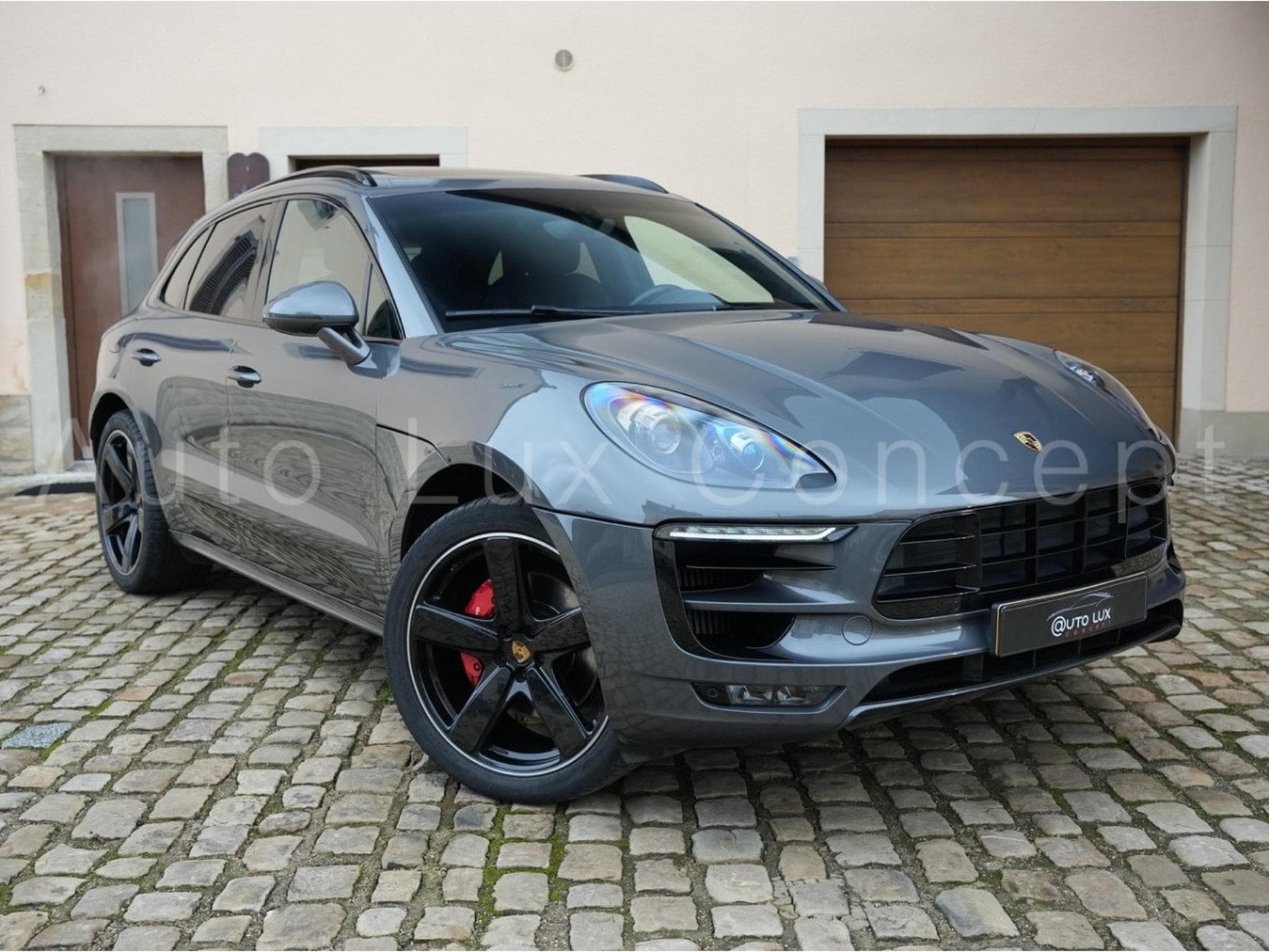 Porsche Macan Turbo (2015) - Foto 2