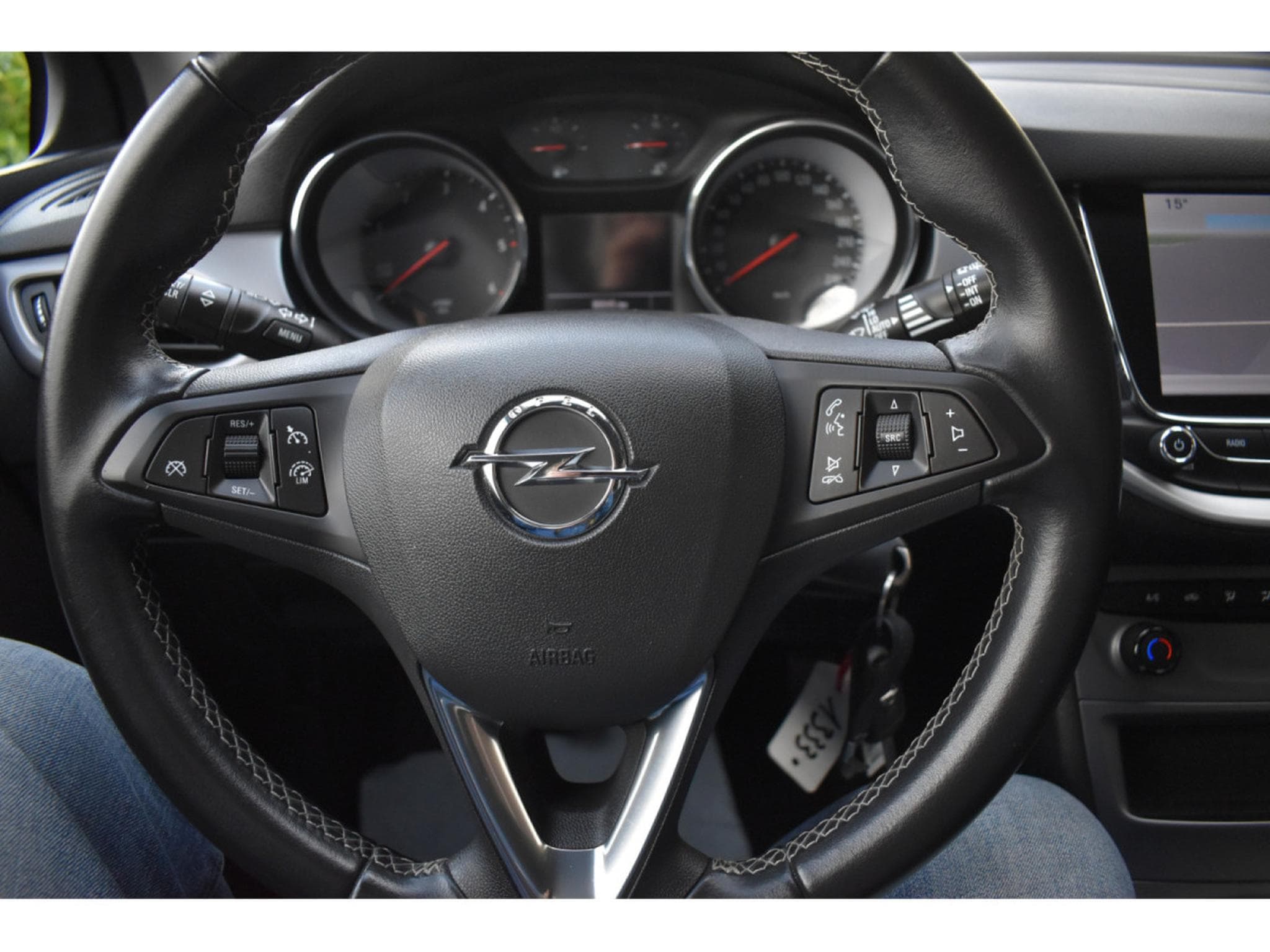 Opel Astra 1,6 CDTi 110 Ecotec Edition Business (2018) - Photo 11