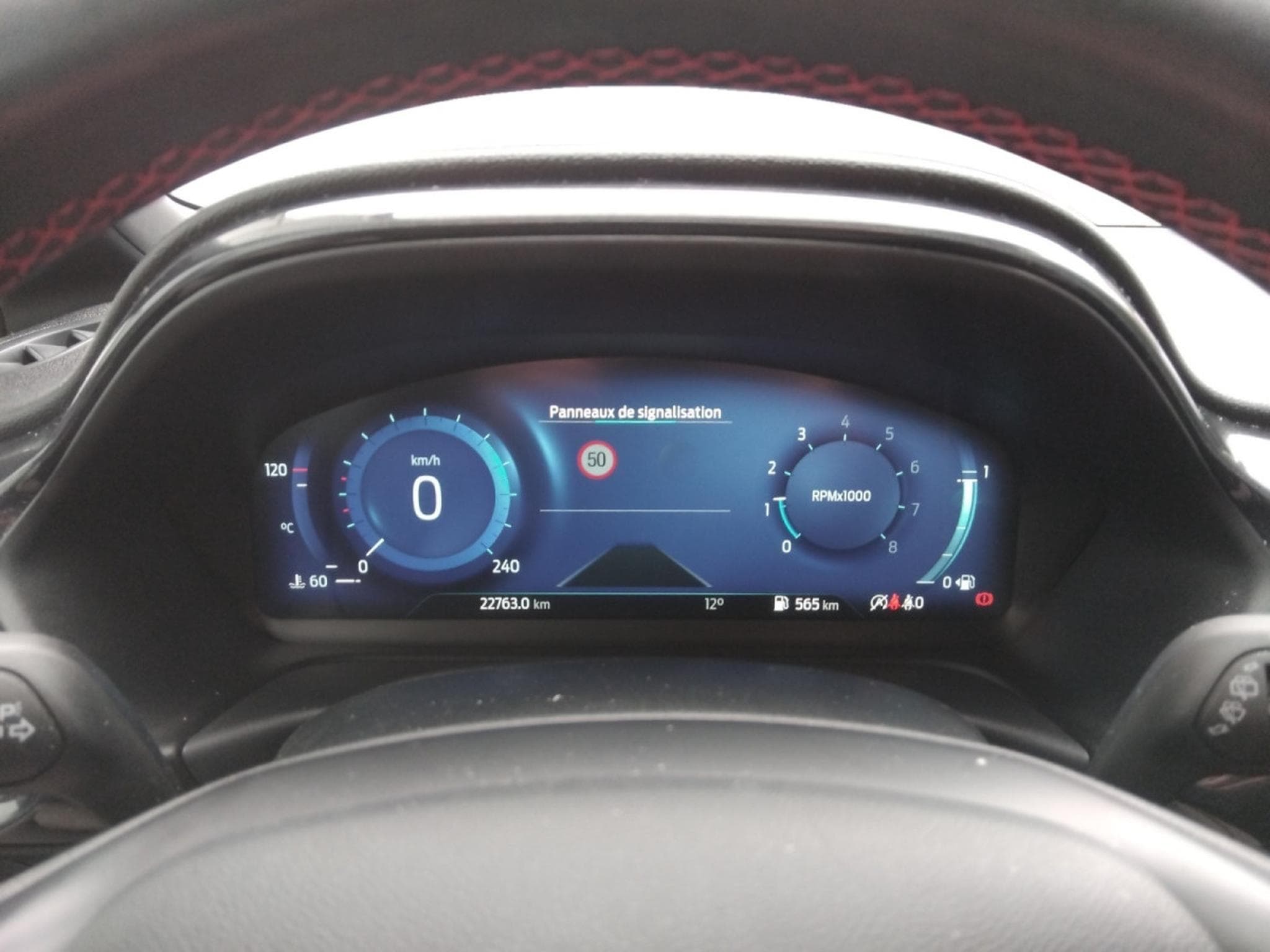 Ford Fiesta 1.0 EcoBoost MHEV ST-Line X (2022) - Photo 5