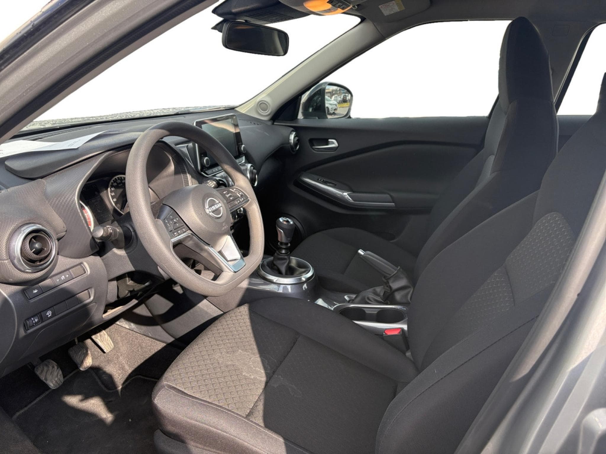 Nissan Juke 1.0 DIG-T Acenta +Comfort Pack (2023) - Photo 8