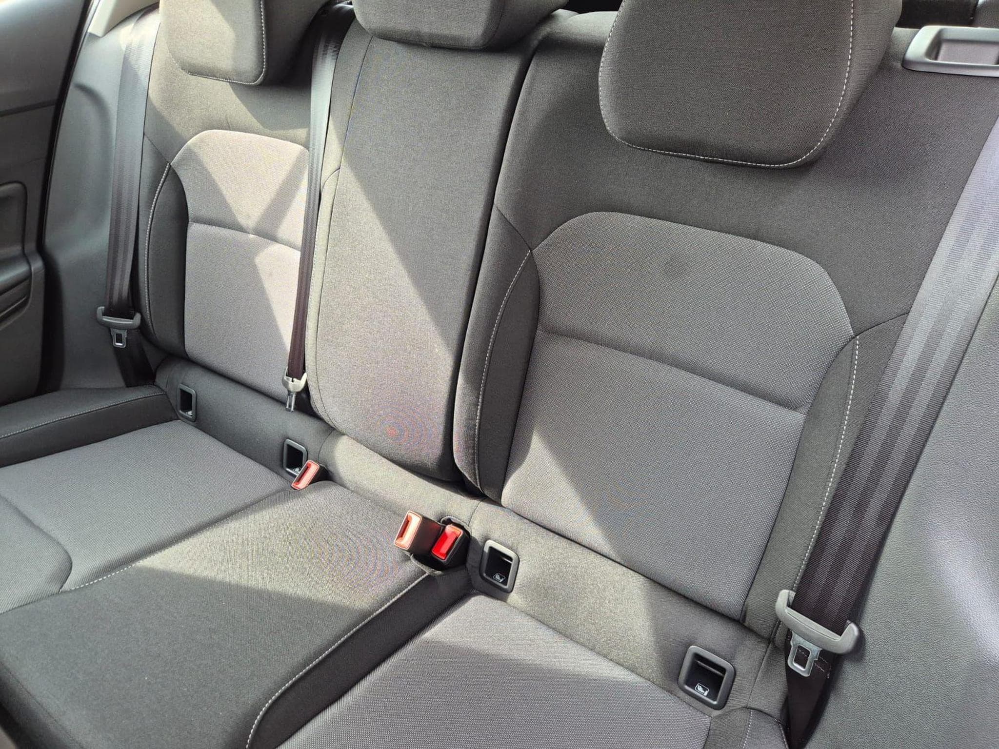 Skoda Fabia 1.0 TSI 95PS (2026) - Photo 12