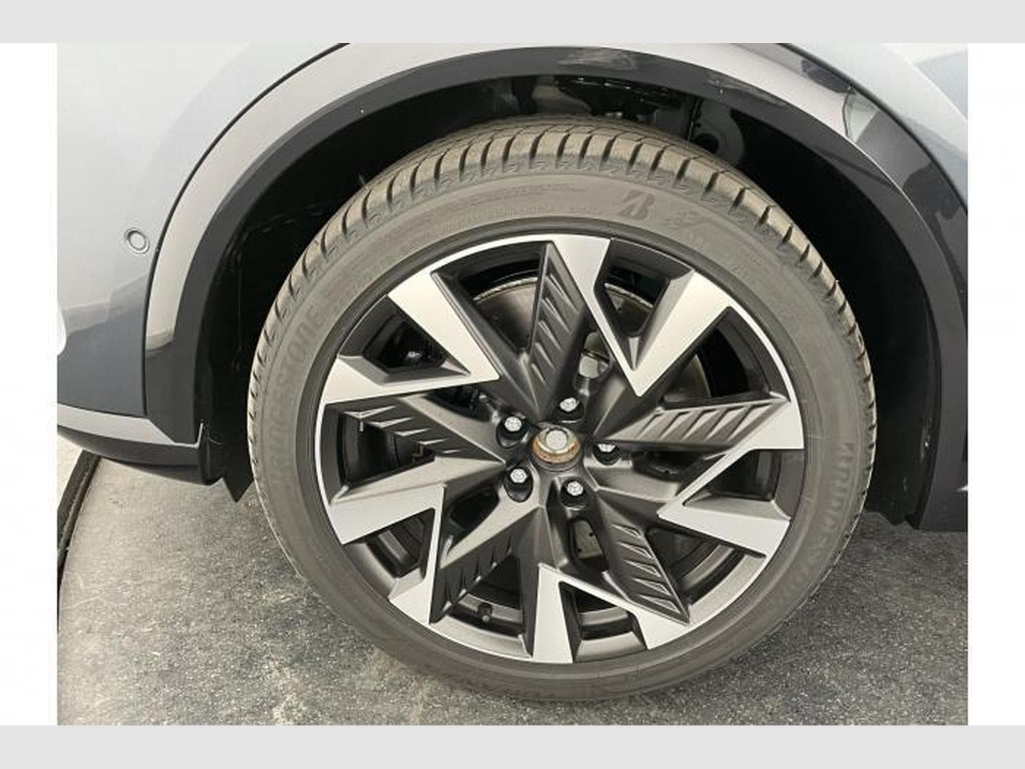 Cupra Formentor VZ (2025) - Photo 11