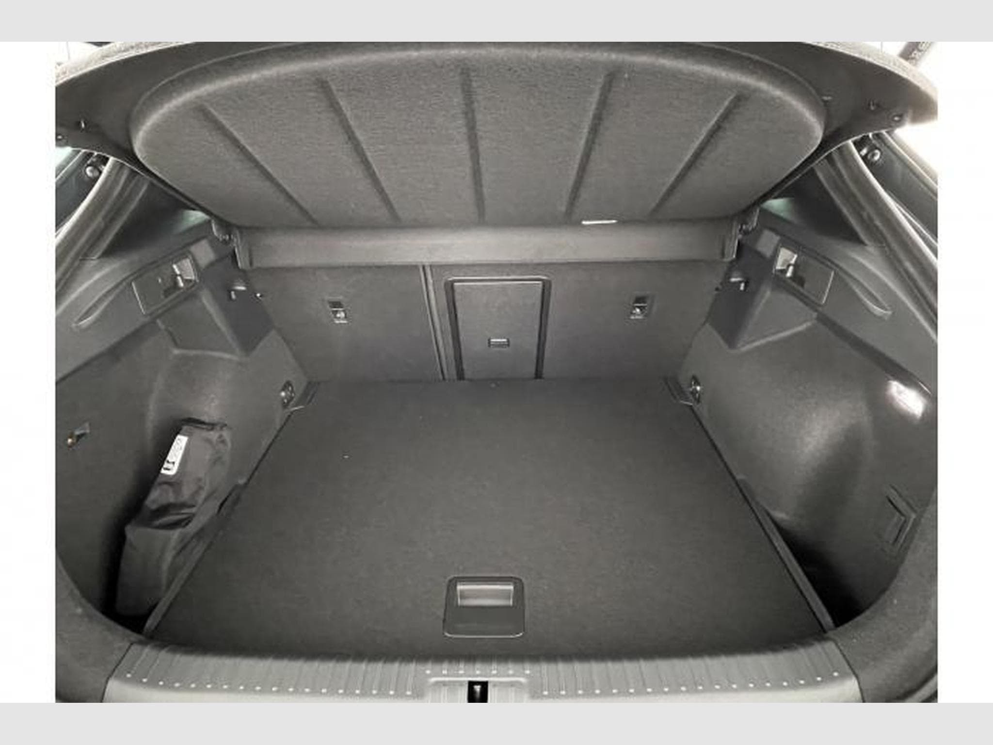 Cupra Formentor VZ (2025) - Photo 14