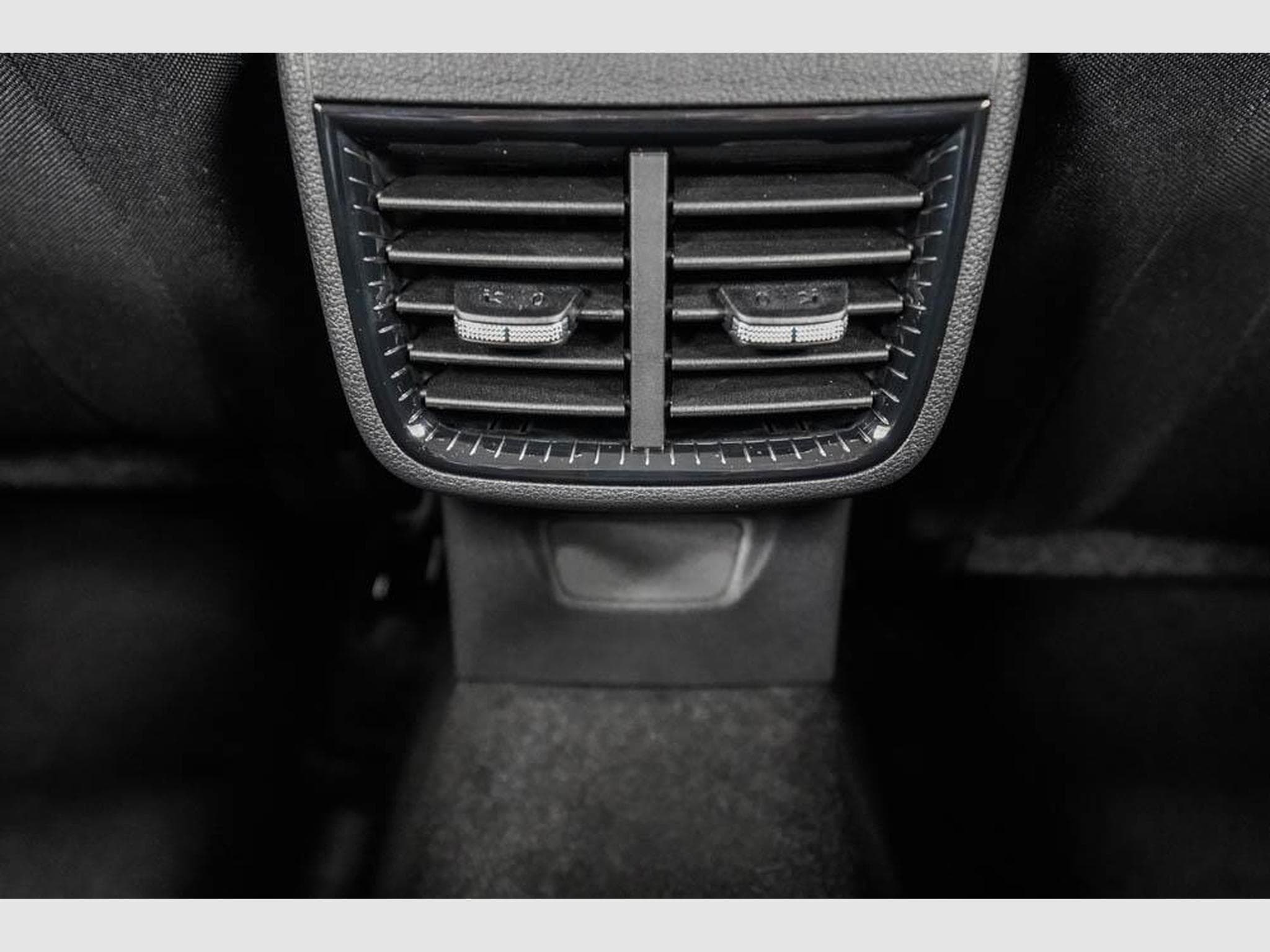 Skoda Fabia 1,0 TSI DSG (2026) - Photo 16