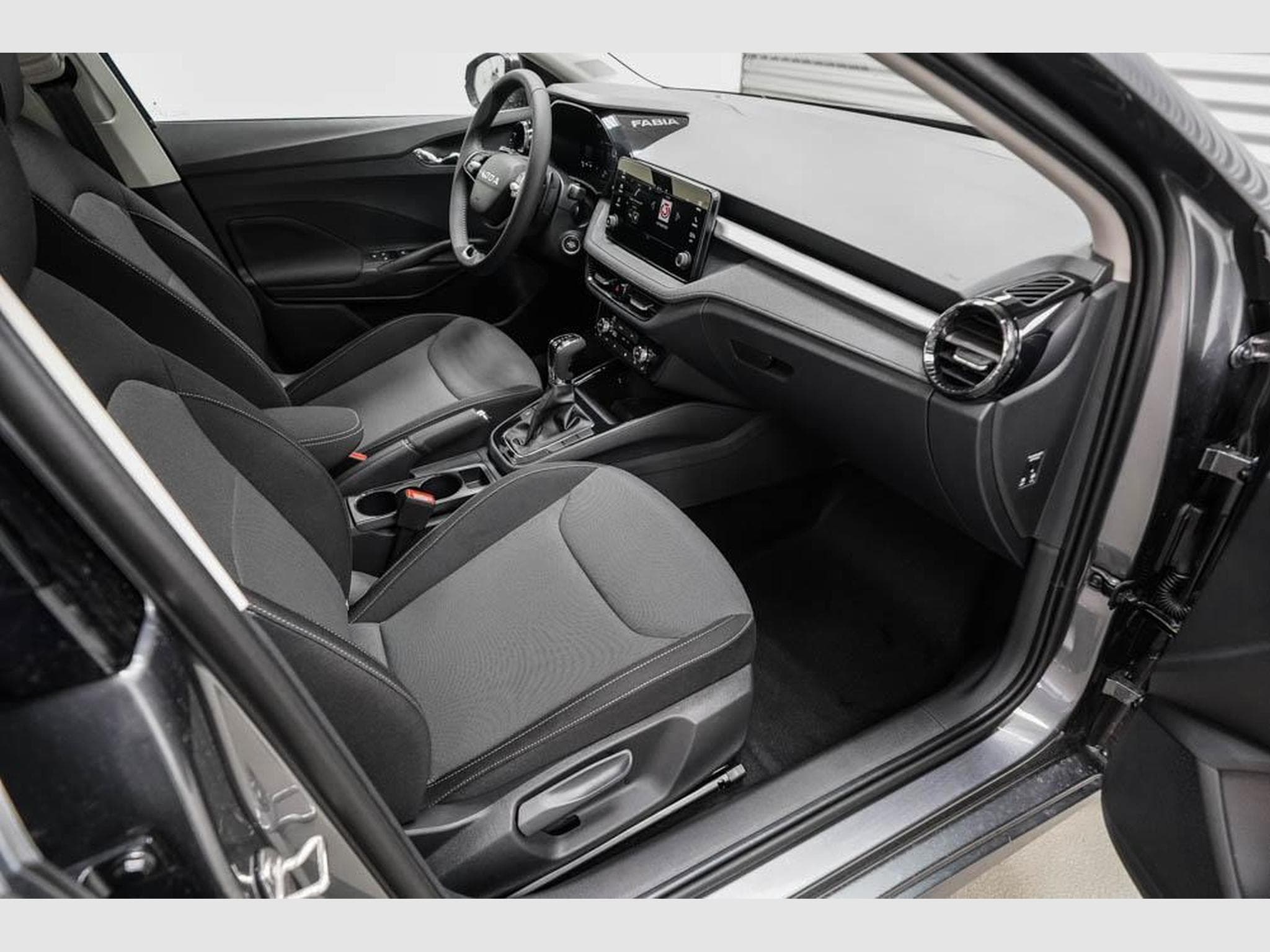 Skoda Fabia 1,0 TSI DSG (2026) - Photo 18