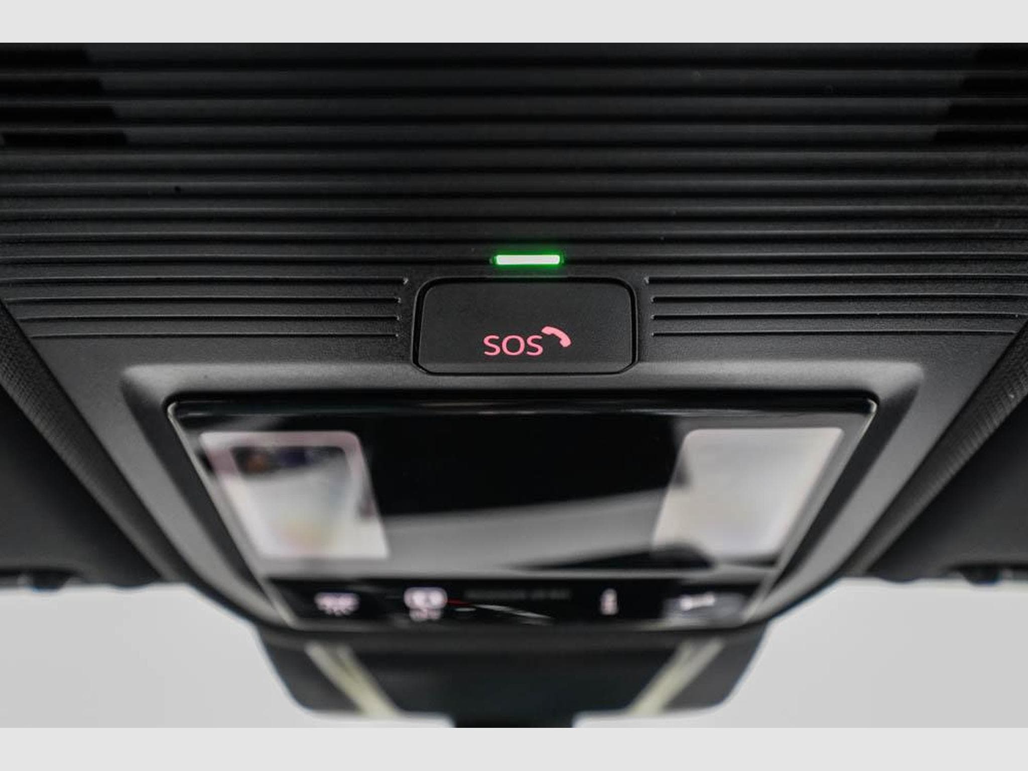 Cupra Formentor 1,5 eTSI DSG (2026) - Photo 15