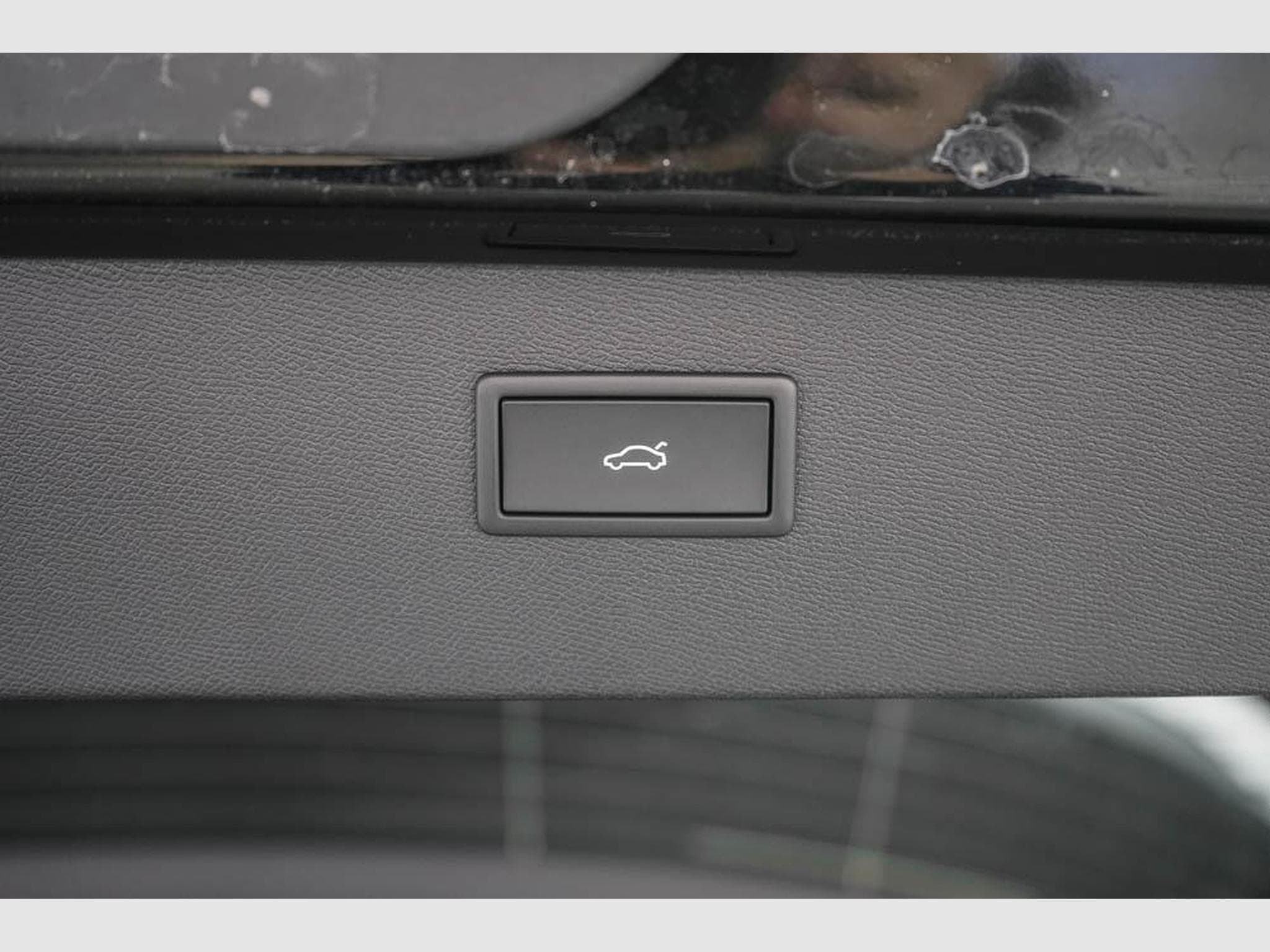 Cupra Formentor 1,5 eTSI DSG (2026) - Photo 20