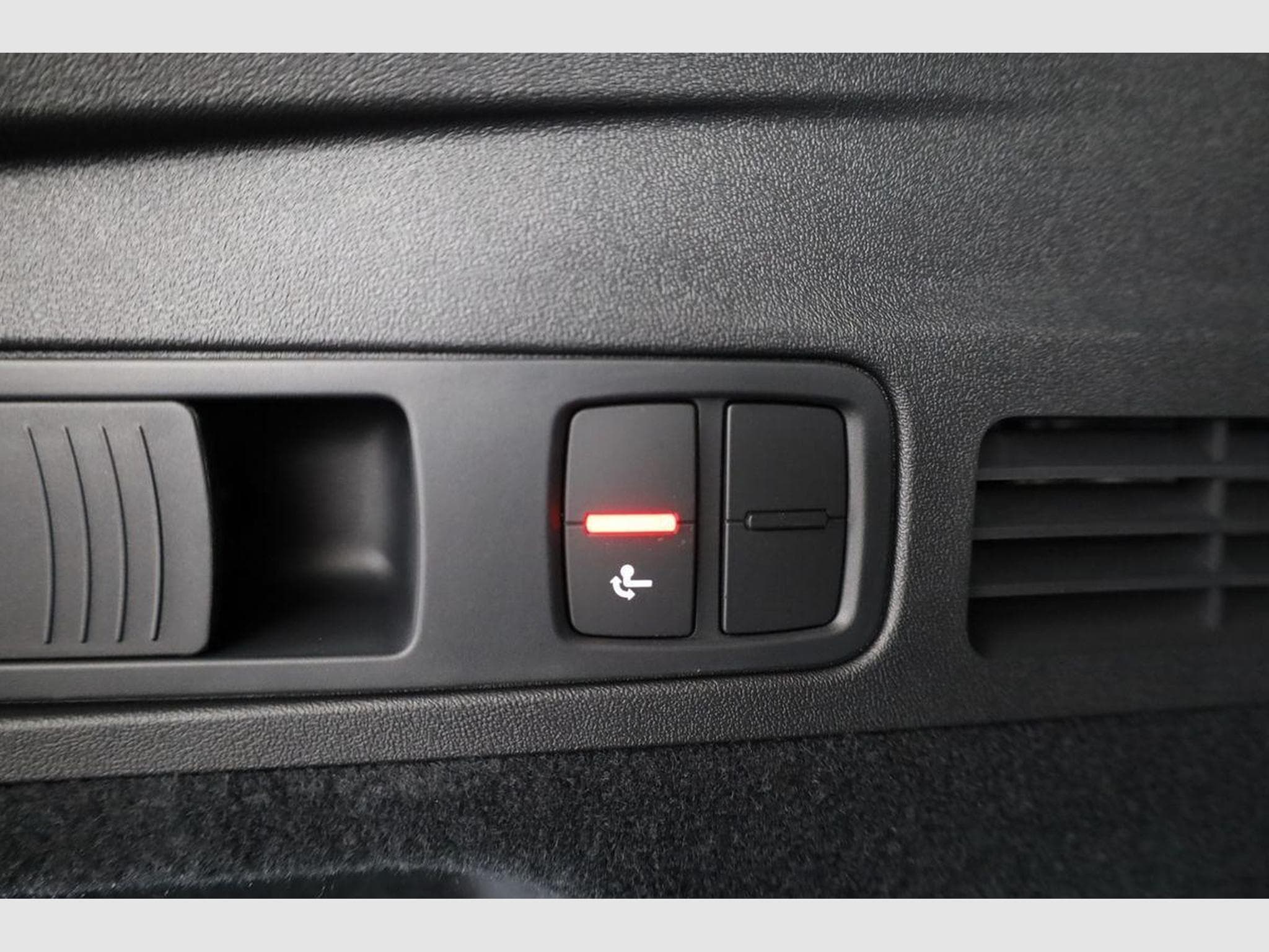 Audi Q5 2.0 TDI quattro 150 kW (2026) - Photo 11