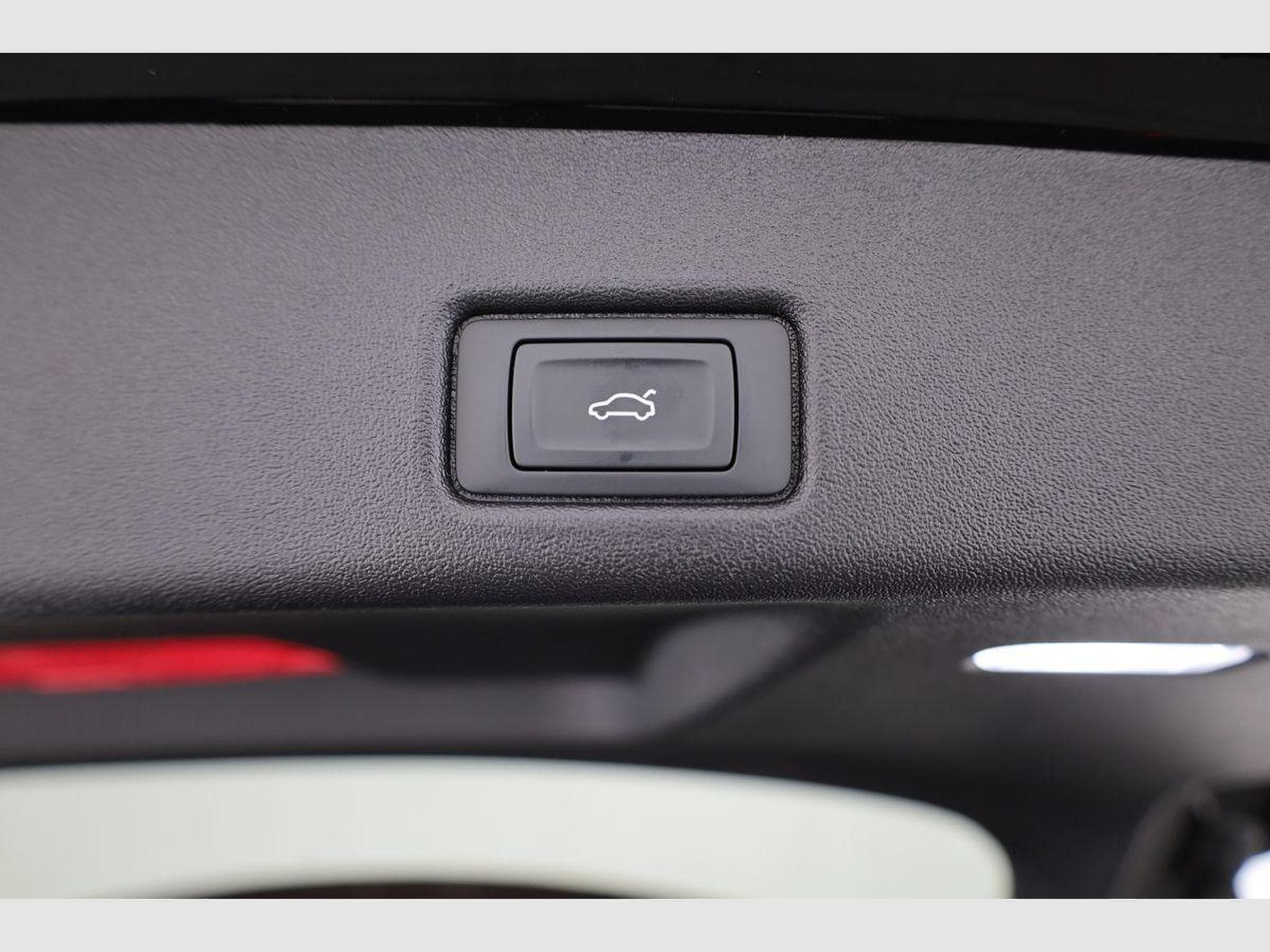 Audi Q5 2.0 TDI quattro 150 kW (2026) - Photo 13