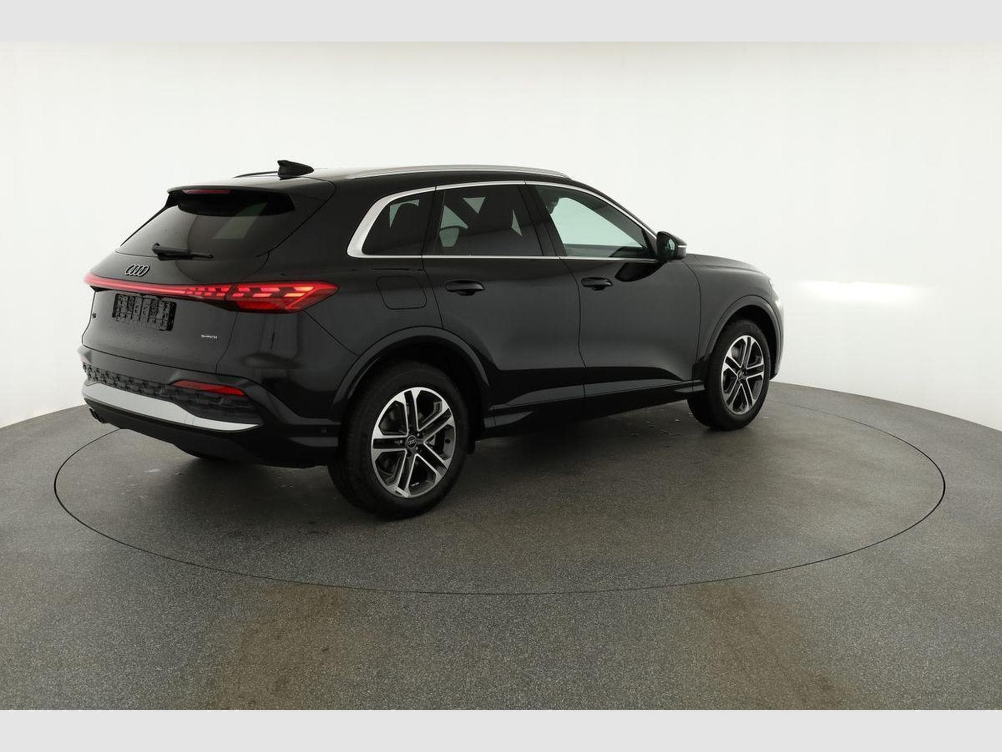 Audi Q5 2.0 TDI quattro 150 kW (2026) - Photo 18