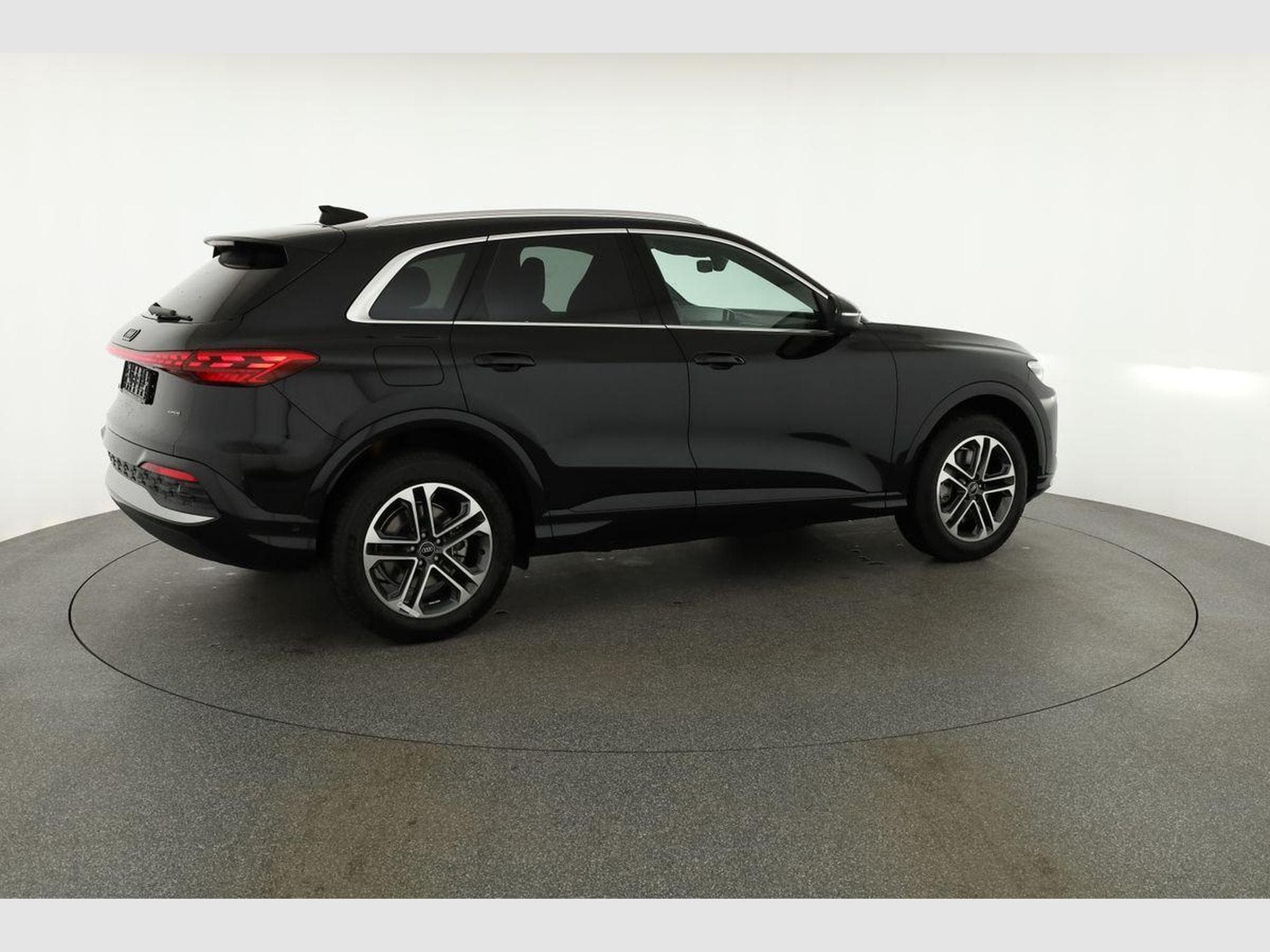 Audi Q5 2.0 TDI quattro 150 kW (2026) - Photo 19