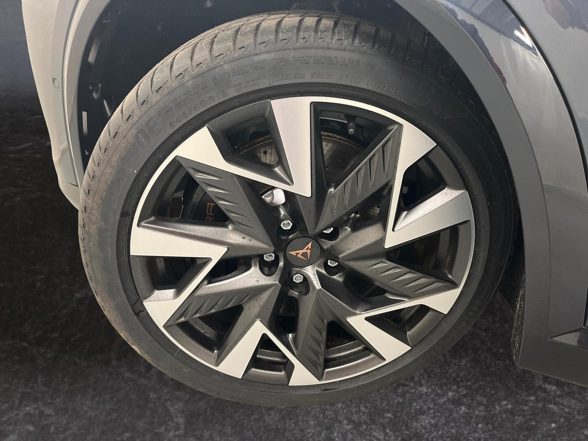 Cupra Formentor VZ (2025) - Photo 11