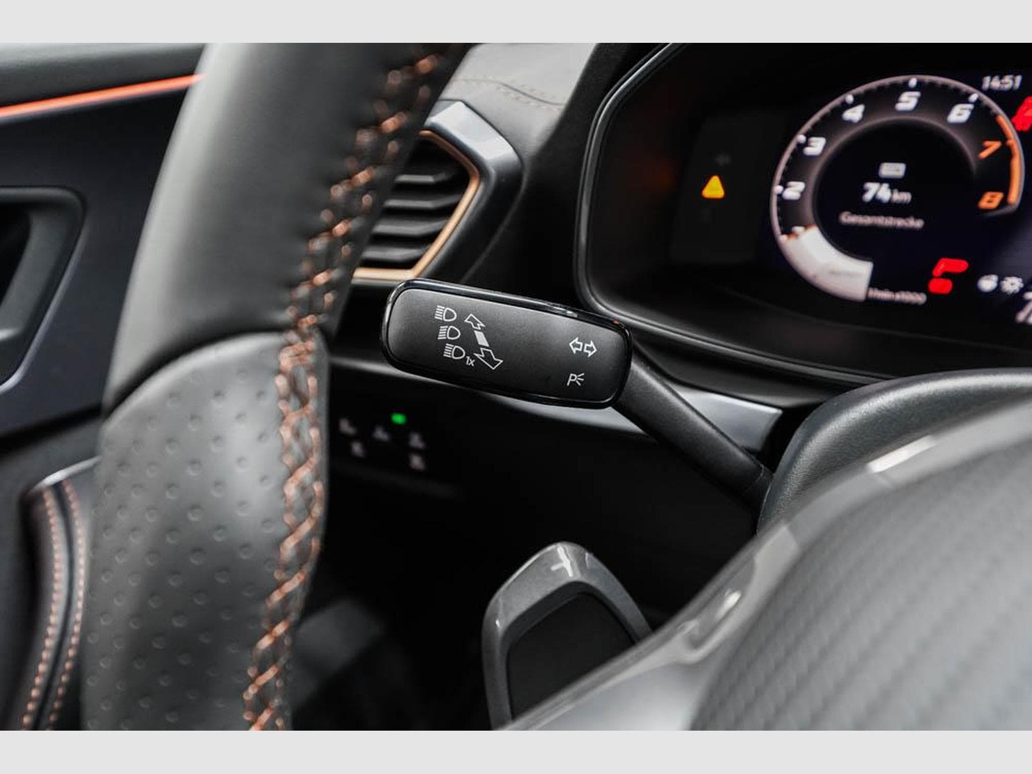 Cupra Formentor 2,0 TSI DSG (2025) - Photo 10