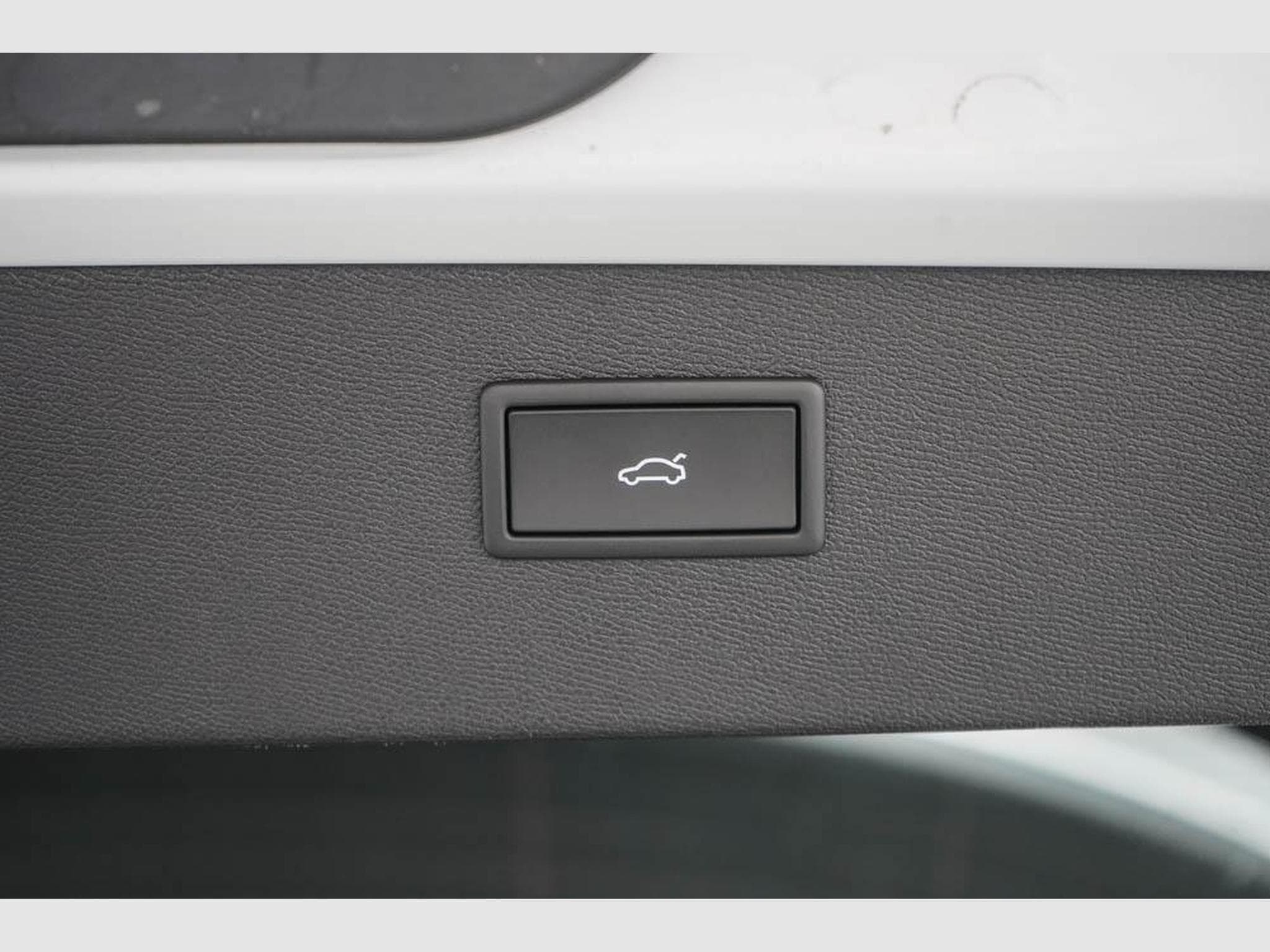 Cupra Formentor 2,0 TSI DSG (2025) - Photo 20