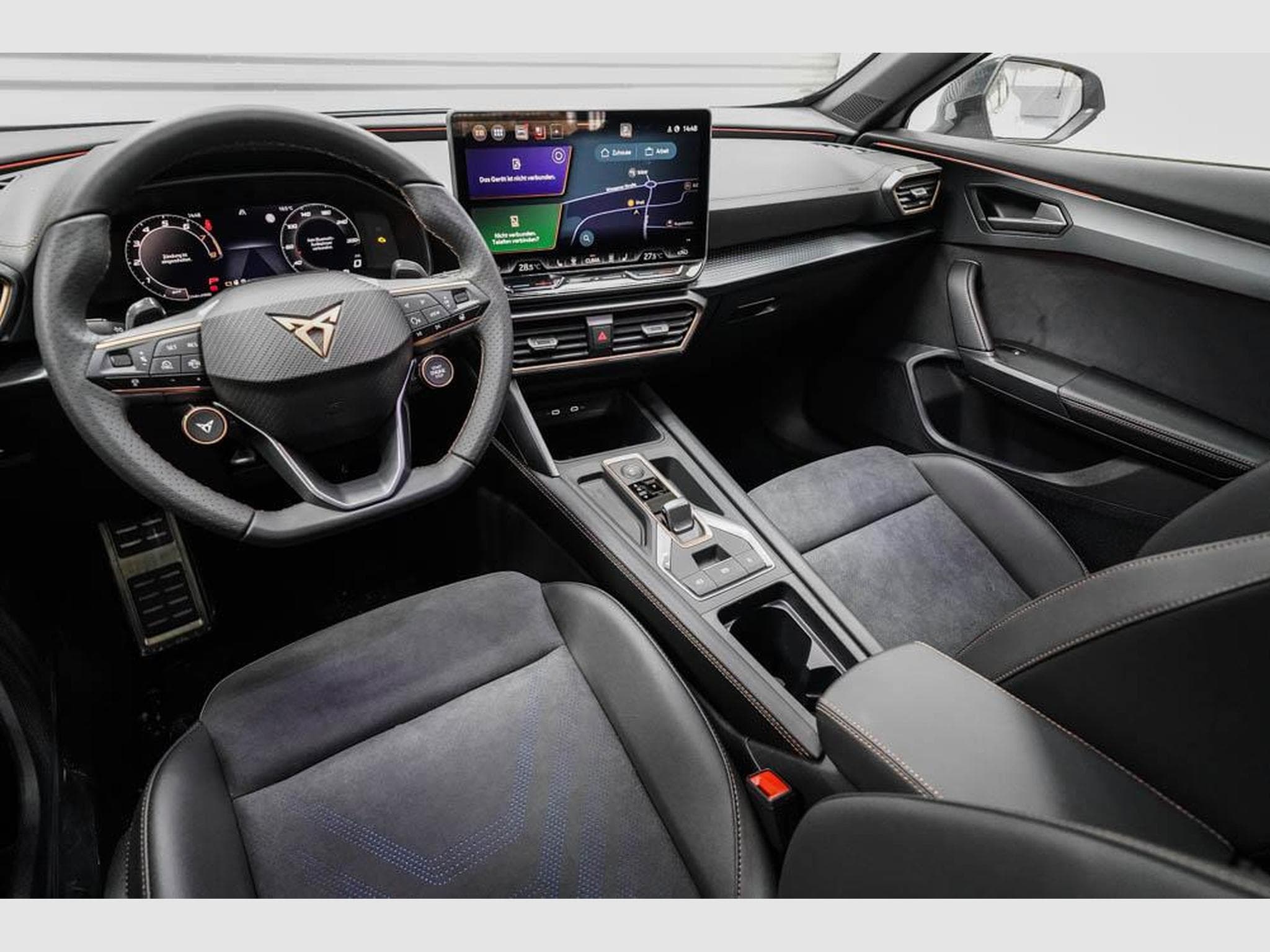 Cupra Formentor 2,0 TSI DSG (2025) - Photo 6