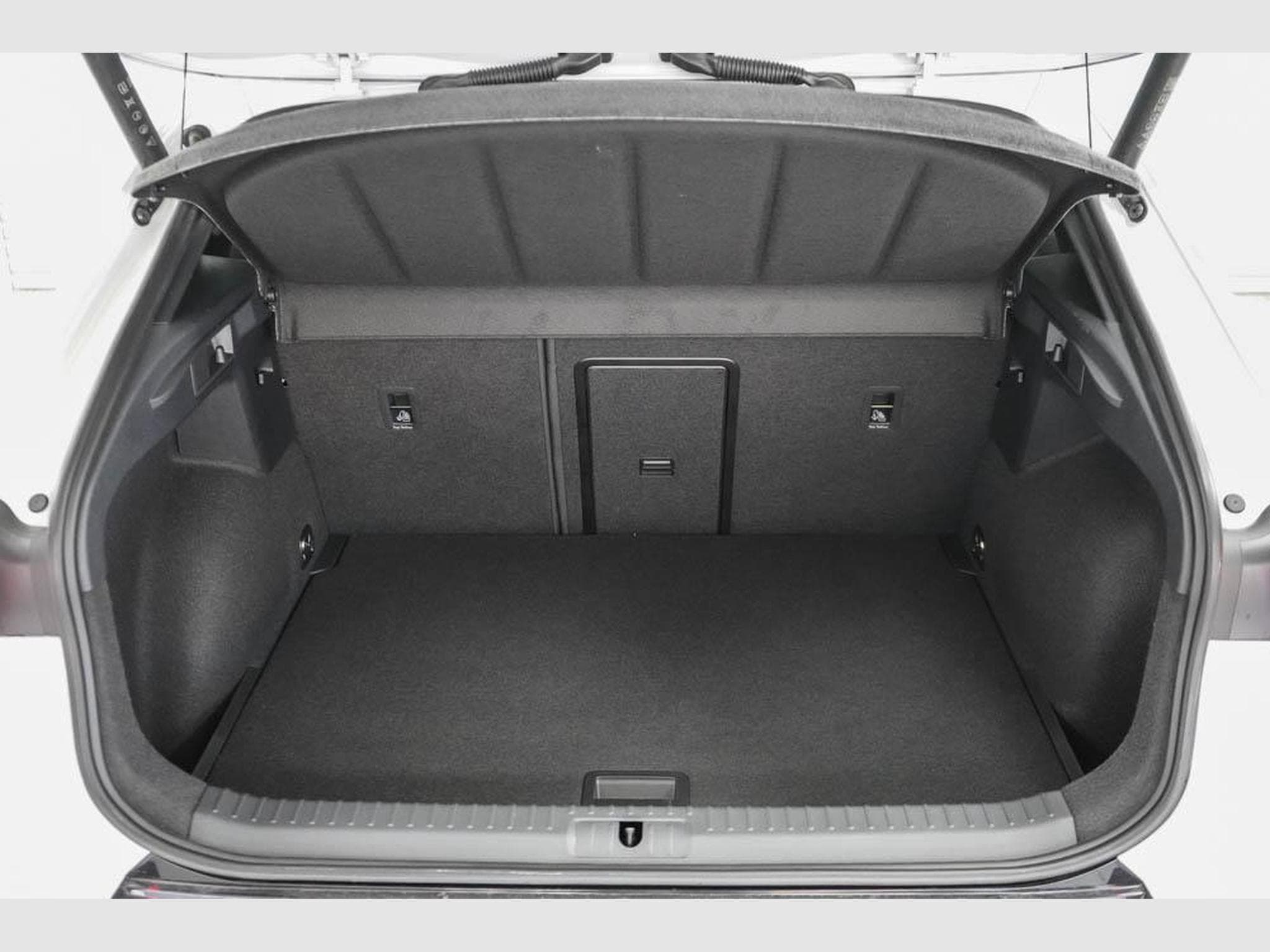 Cupra Formentor 2,0 TSI DSG (2025) - Photo 18