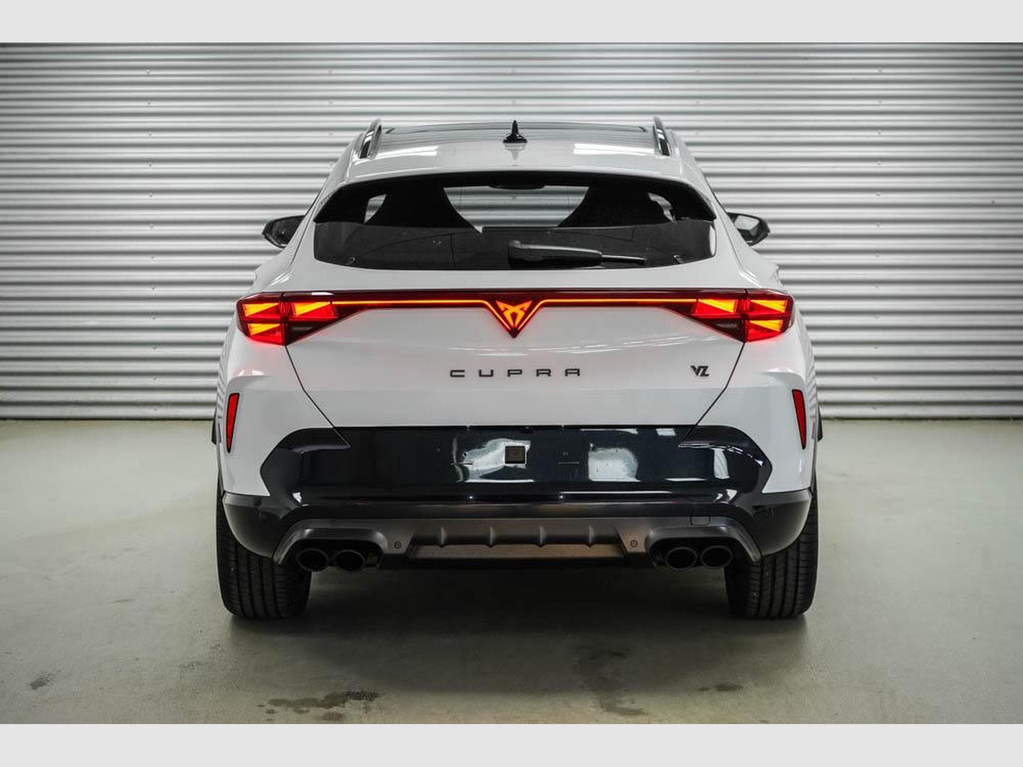 Cupra Formentor 2,0 TSI DSG (2025) - Photo 3