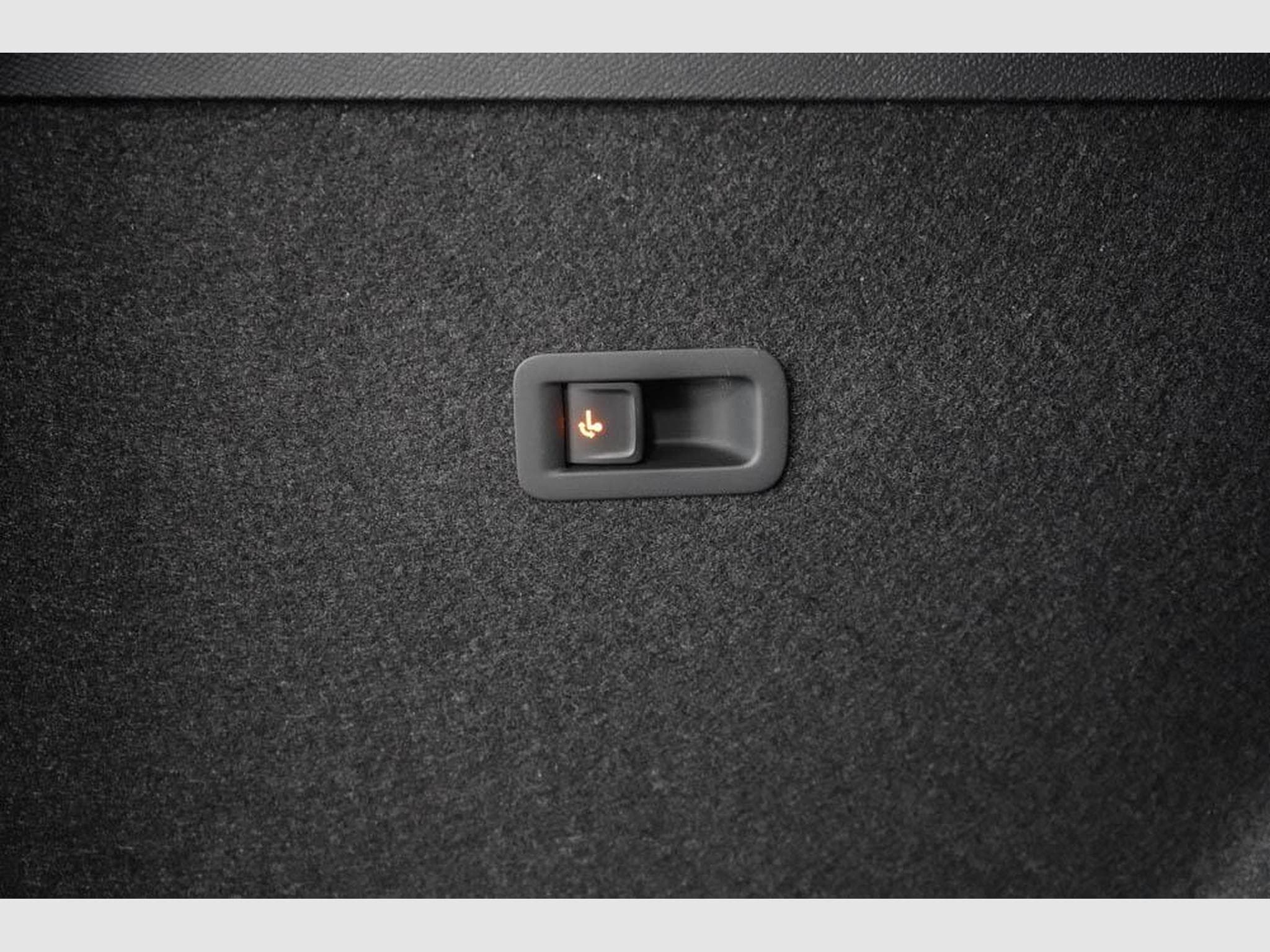 Cupra Formentor 2,0 TSI DSG (2025) - Photo 19