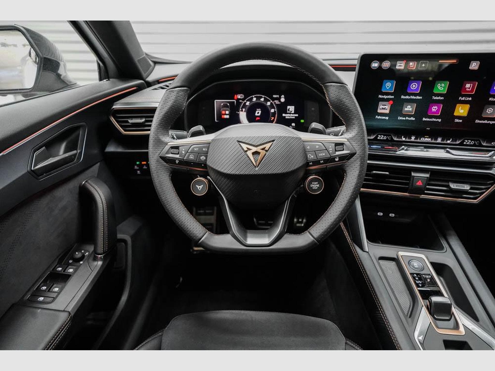 Cupra Formentor 2,0 TSI DSG (2025) - Photo 7