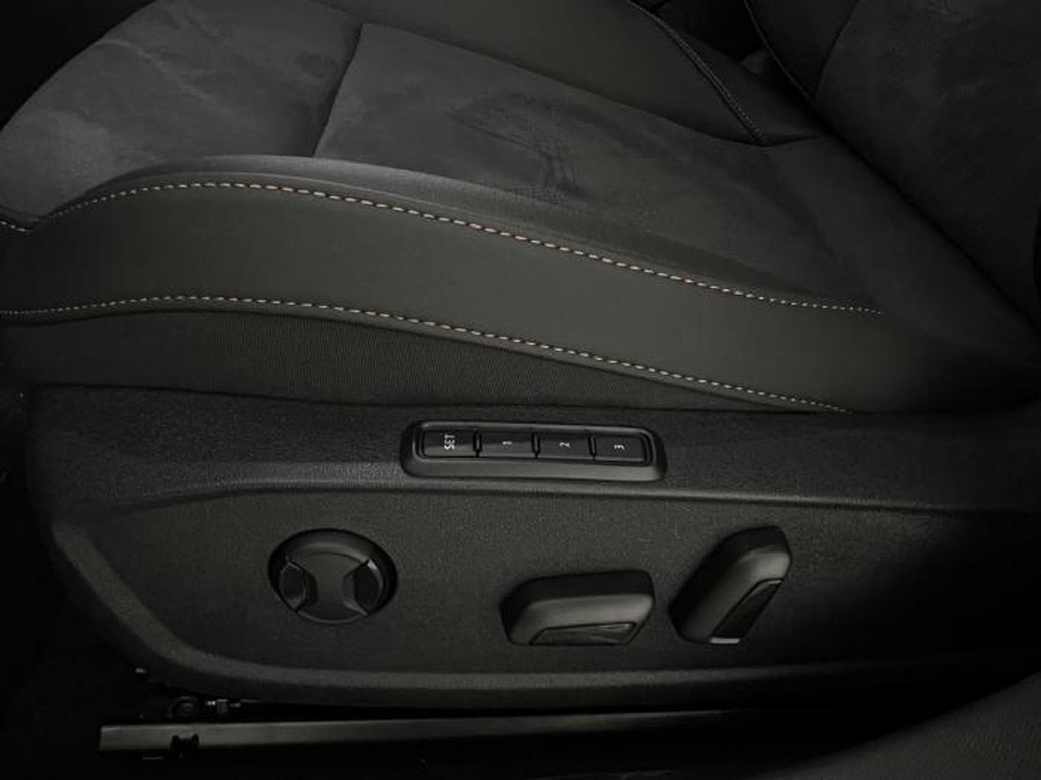 Cupra Formentor VZ (2025) - Photo 23