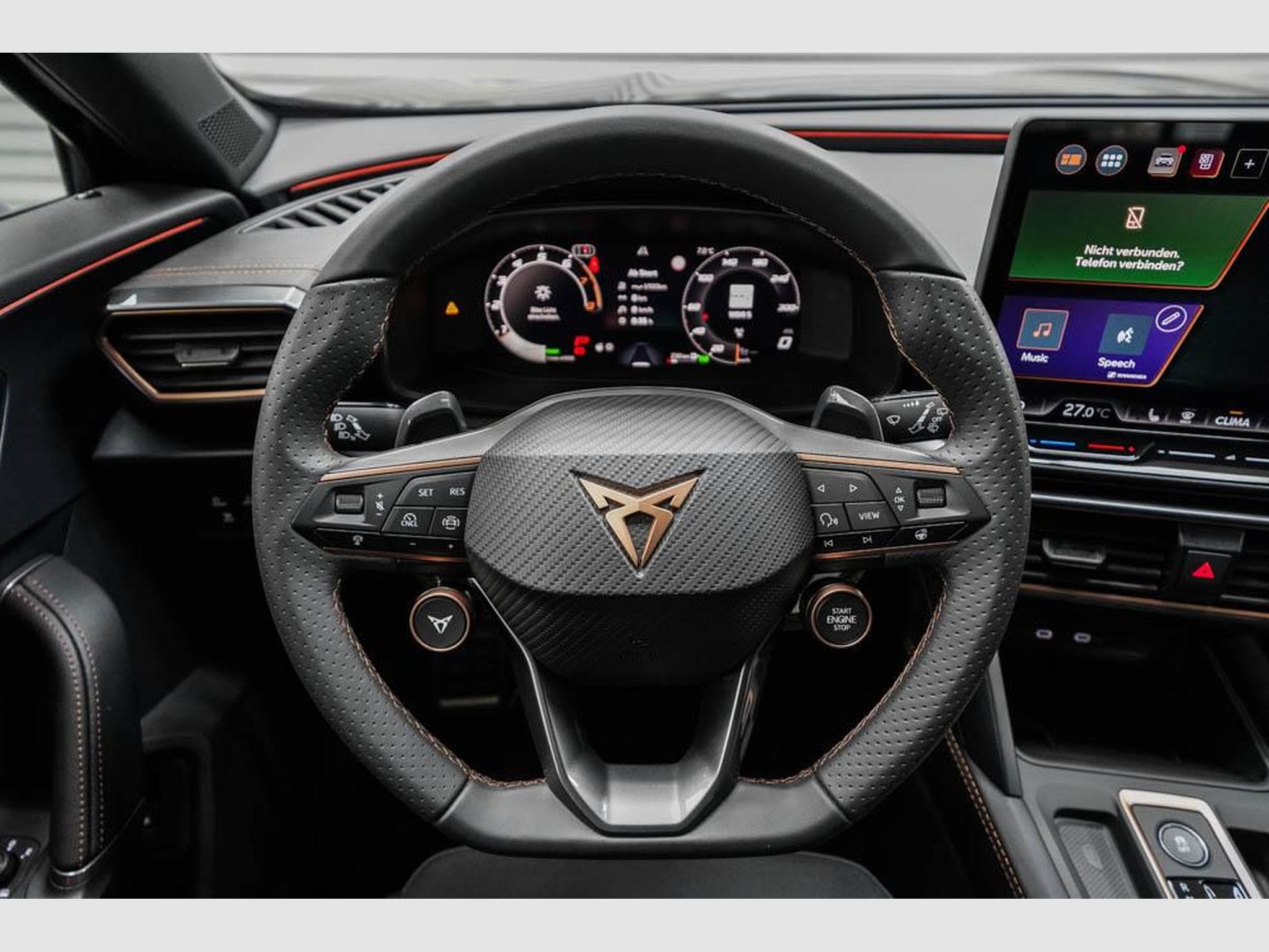 Cupra Formentor 1,5 eTSI DSG (2026) - Photo 9