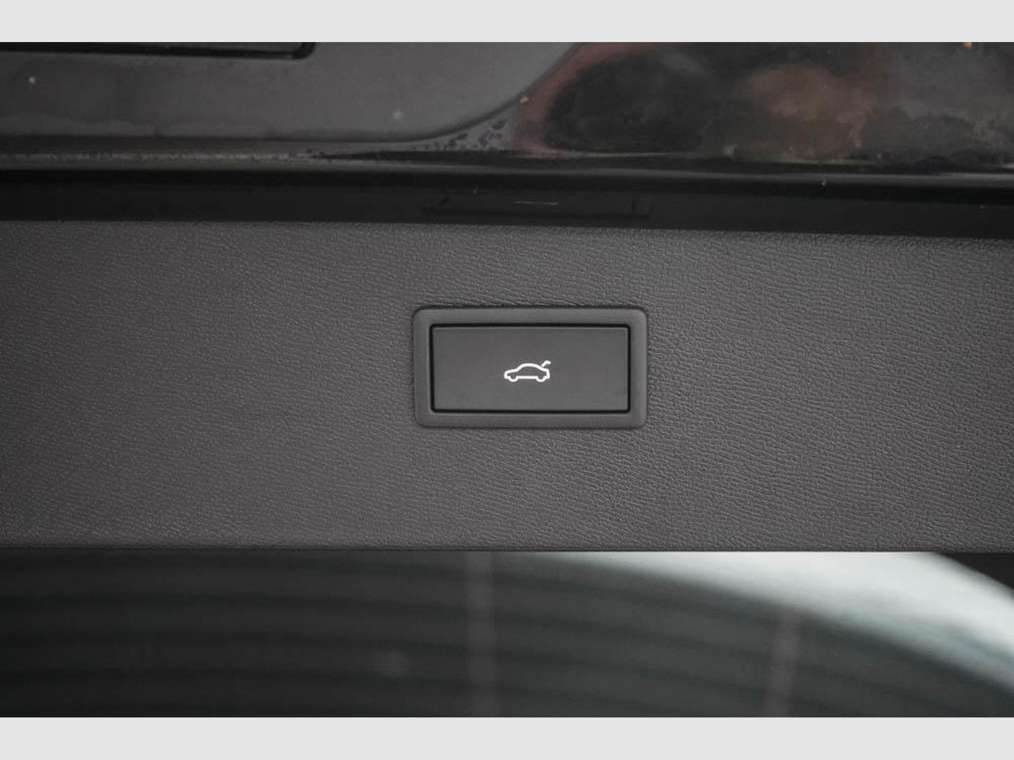 Cupra Formentor 1,5 eTSI DSG (2025) - Photo 20