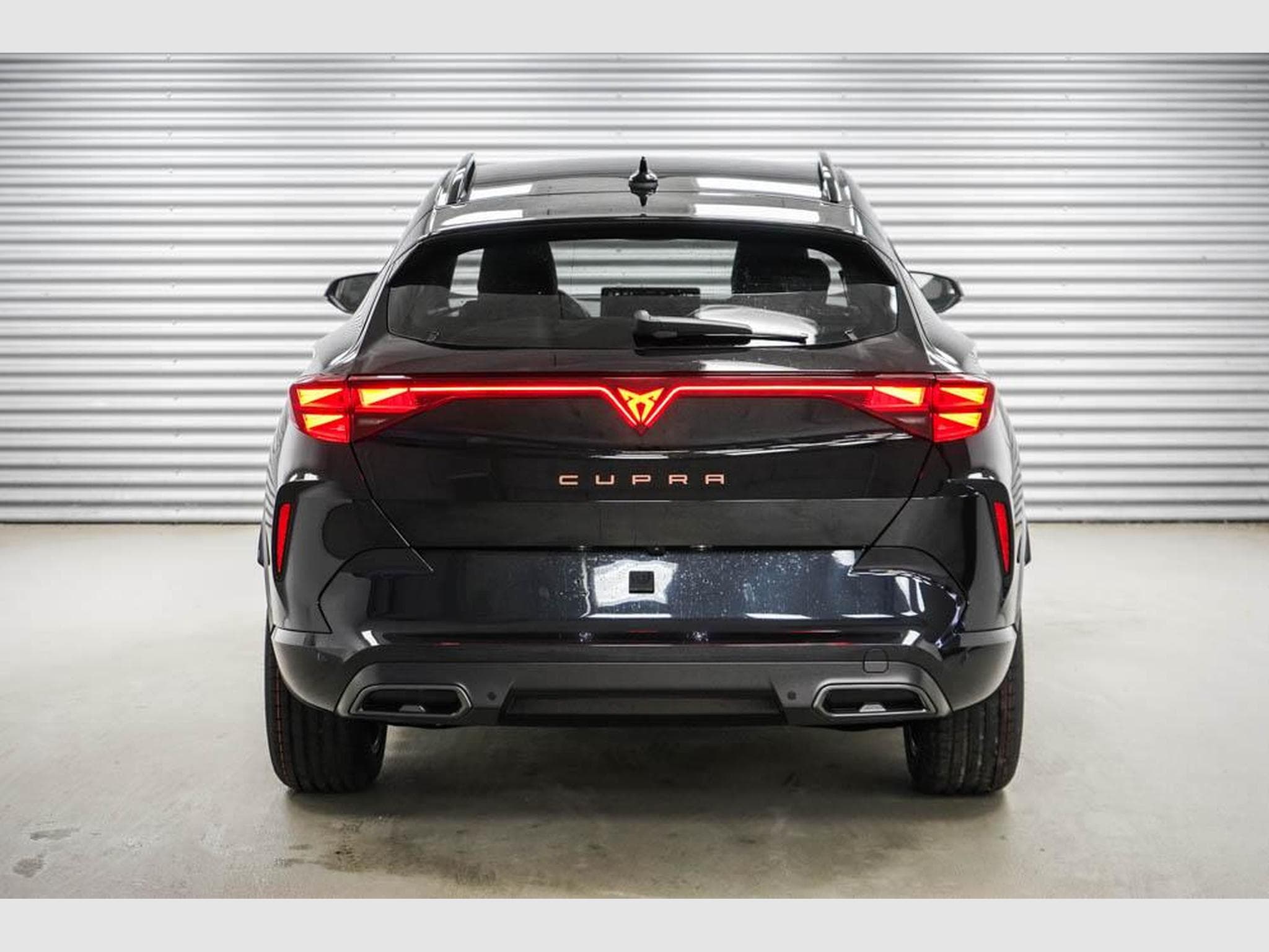 Cupra Formentor 1,5 eTSI DSG (2025) - Photo 3