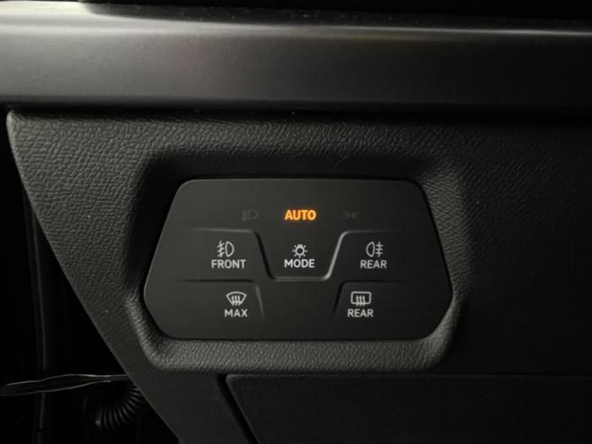 Cupra Formentor VZ (2025) - Photo 22