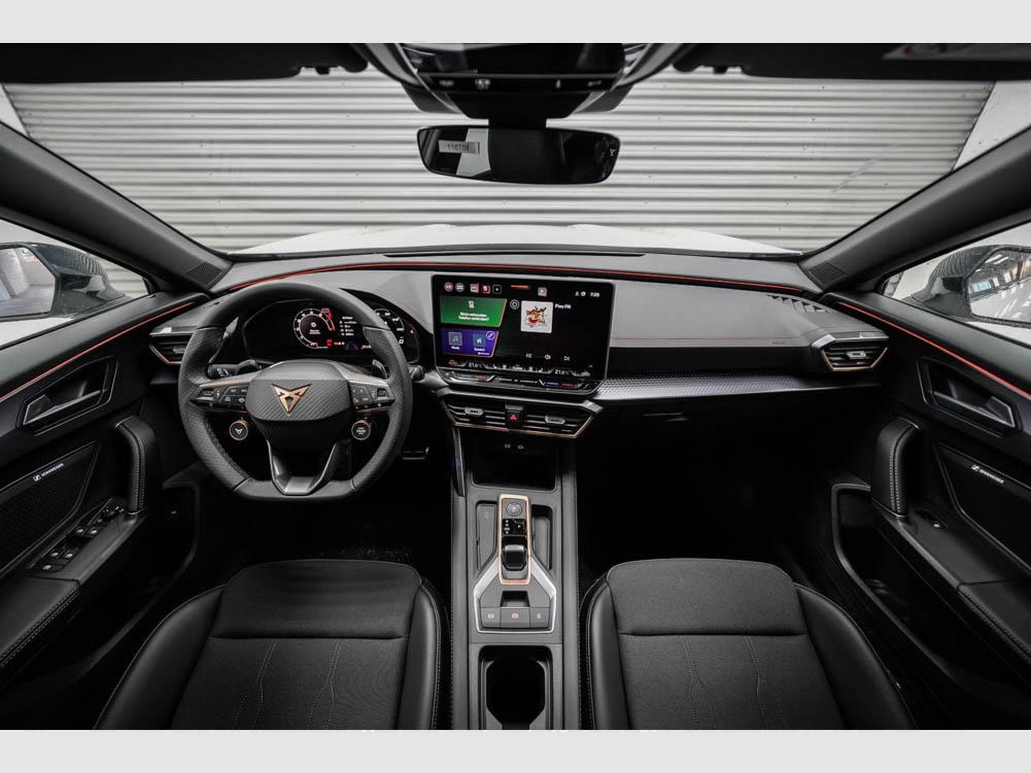 Cupra Formentor 1,5 eTSI DSG (2025) - Photo 5