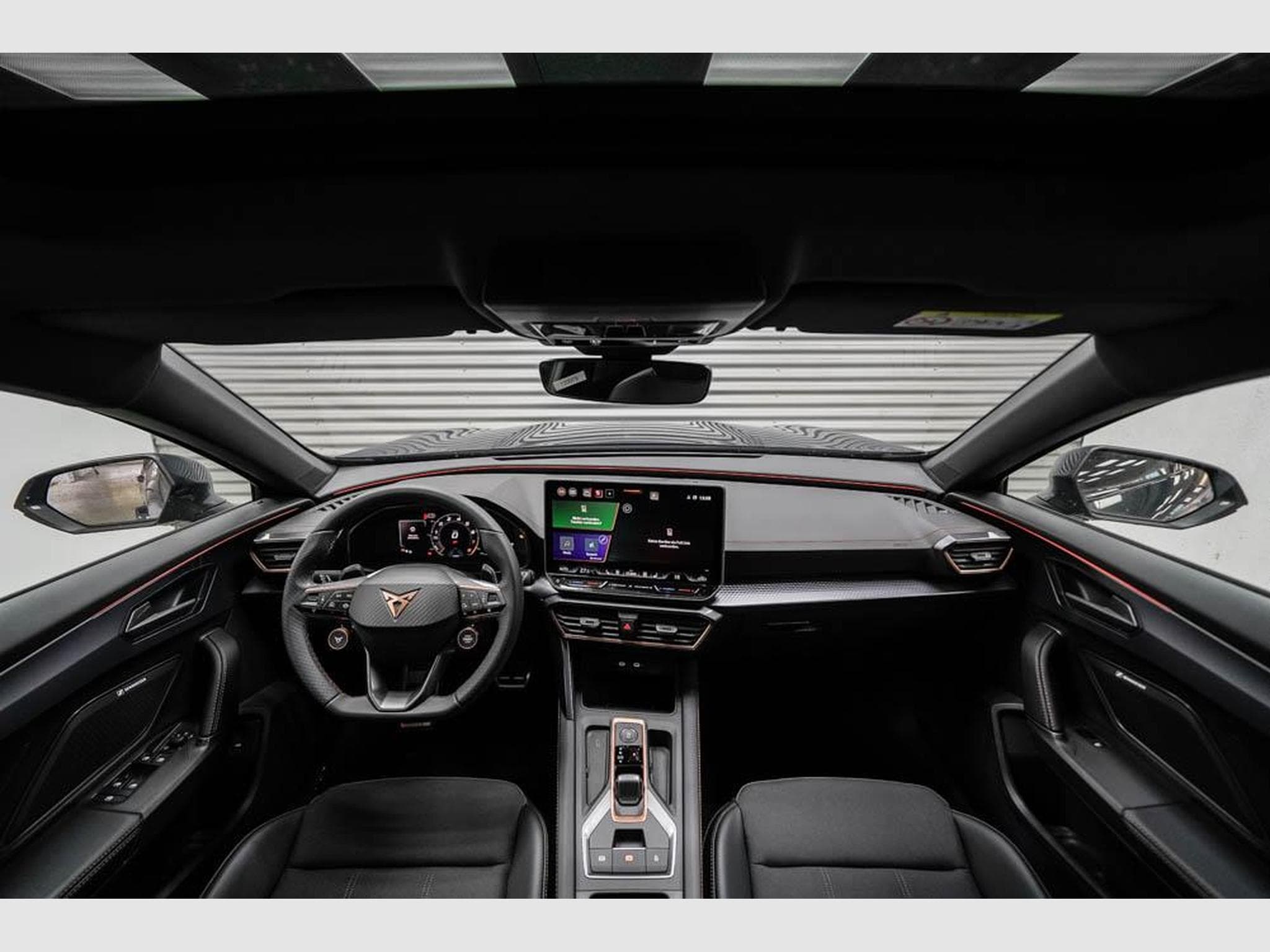 Cupra Formentor 1,5 eTSI DSG (2026) - Photo 6