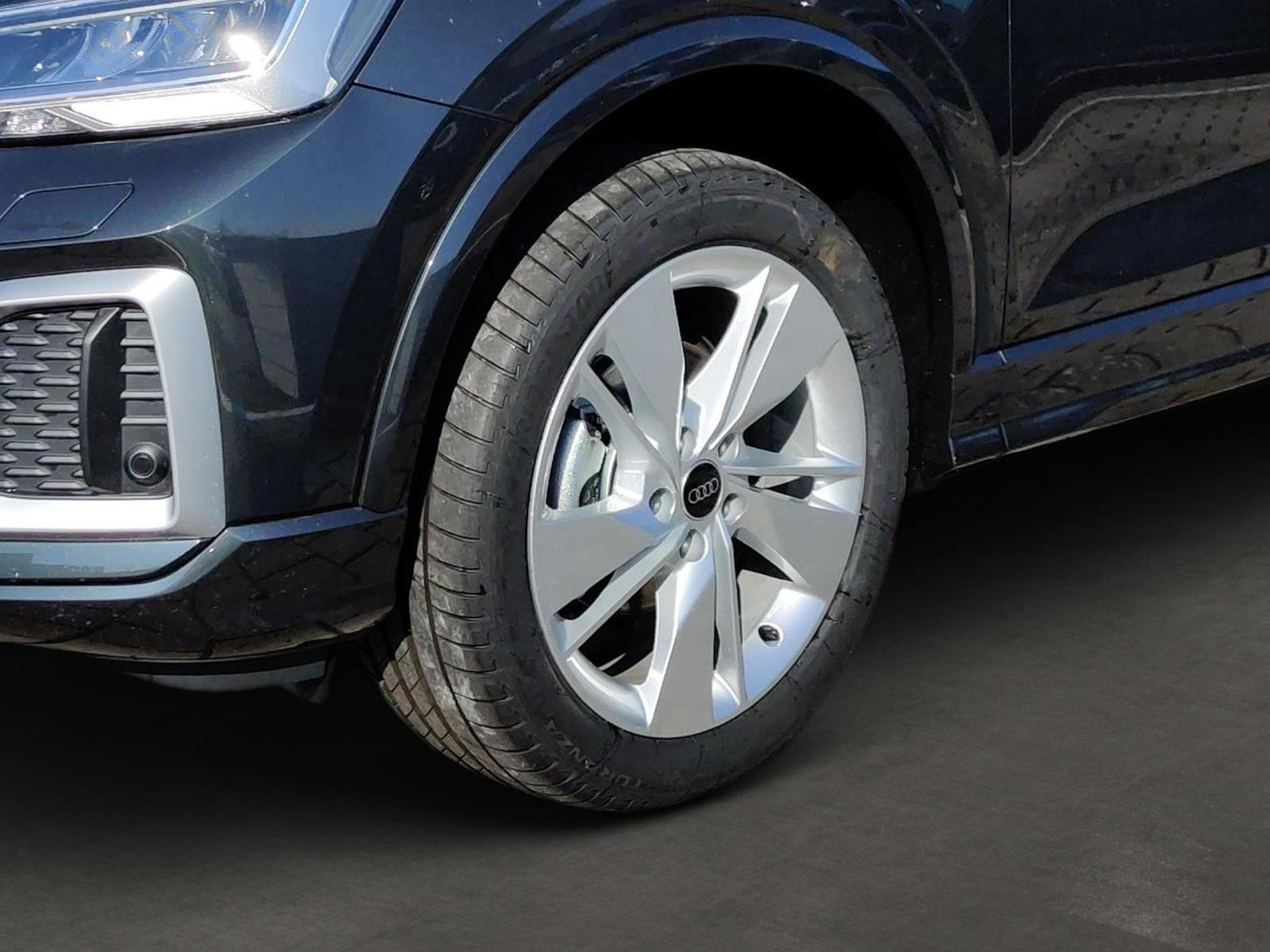 Audi Q2 advanced 35 TFSI (2025) - Photo 6