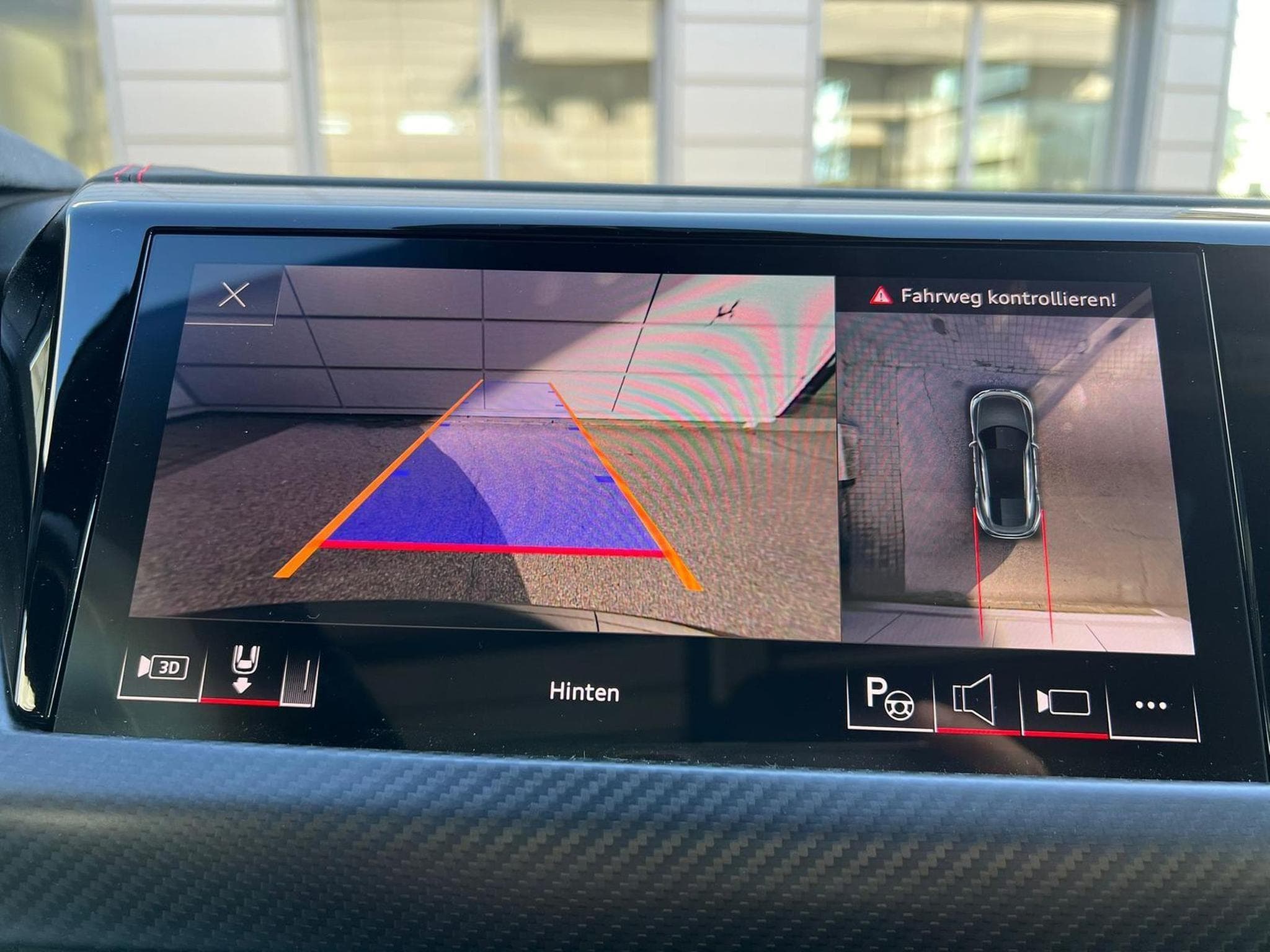 Audi e-tron basis quattro (2025) - Photo 21