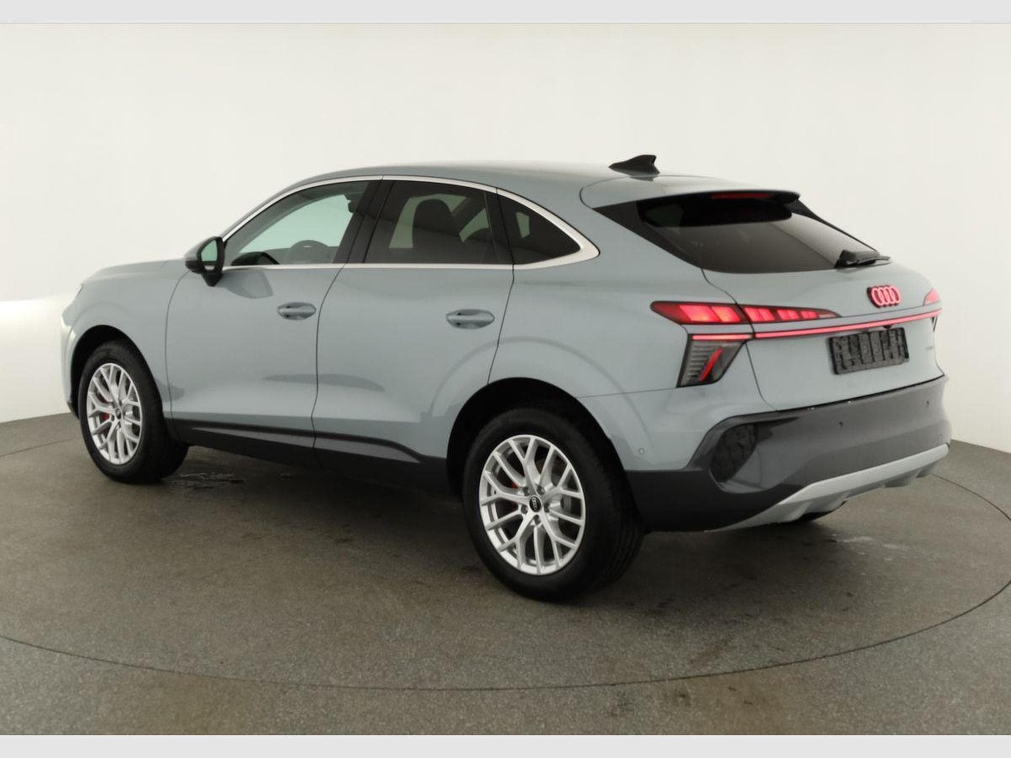 Audi Q3 Sportback TFSI quattro 150 kW (2026) - Photo 3