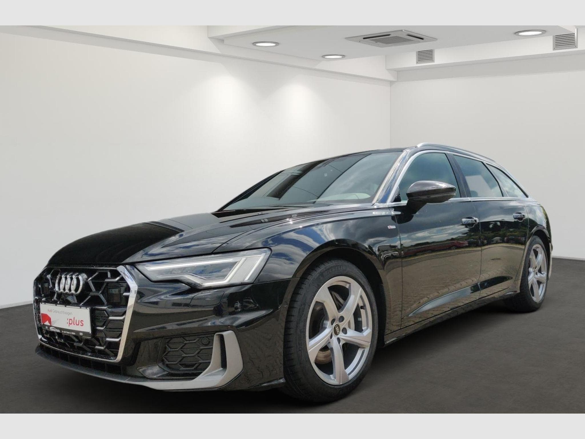 Audi A6 Avant S-line 50 (2024) - Photo 1