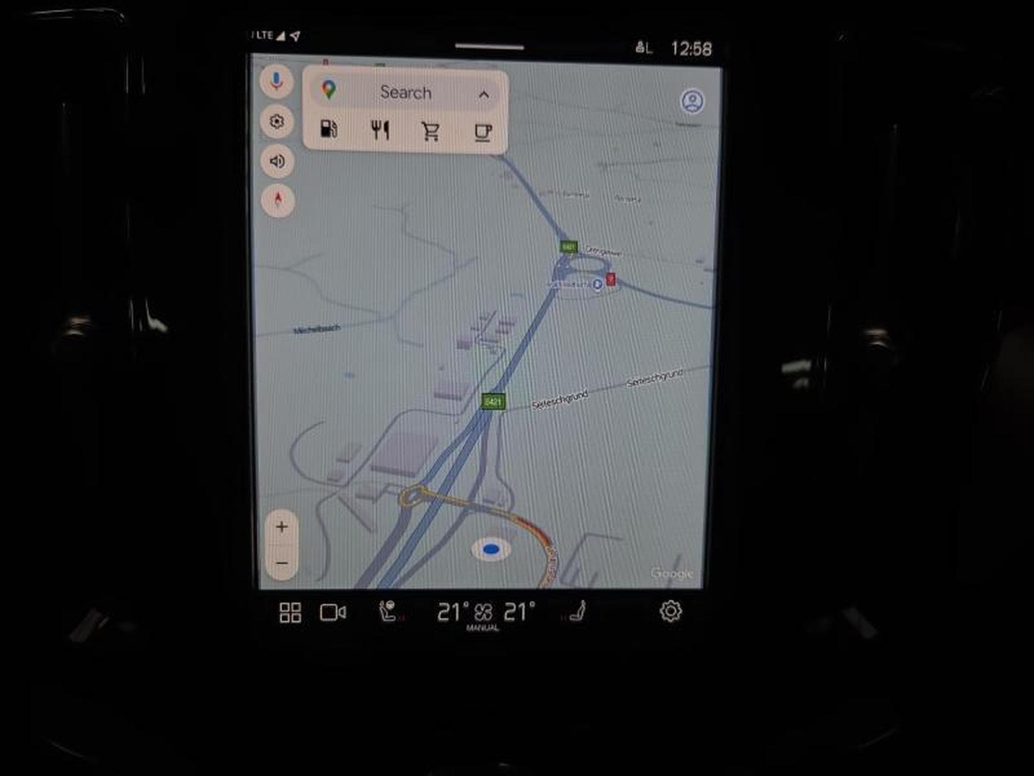 Volvo XC60 B4 Core /  Essence (2023) - Photo 16