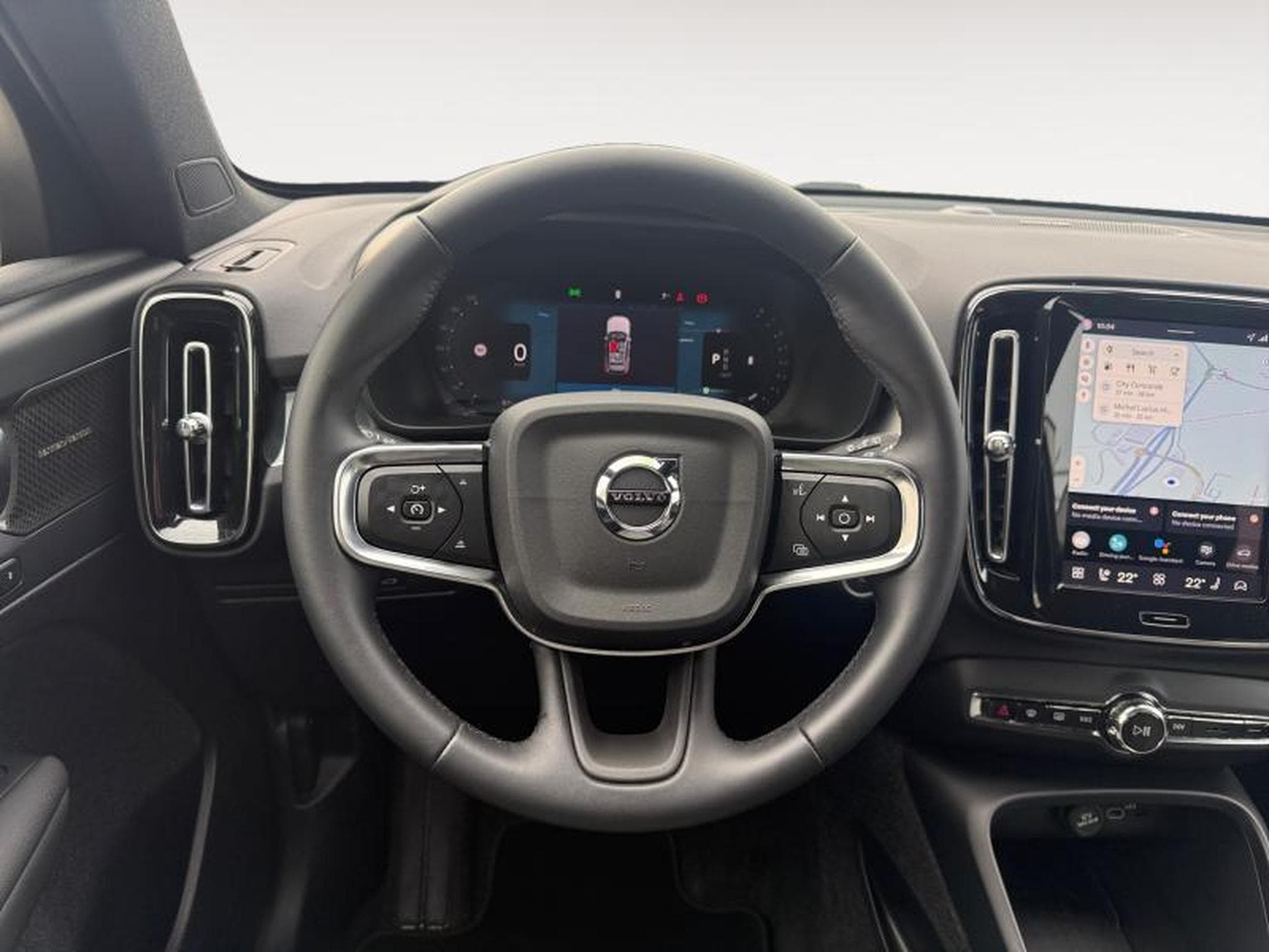 Volvo XC40 B3 Plus Dark / Essence (2025) - Photo 12