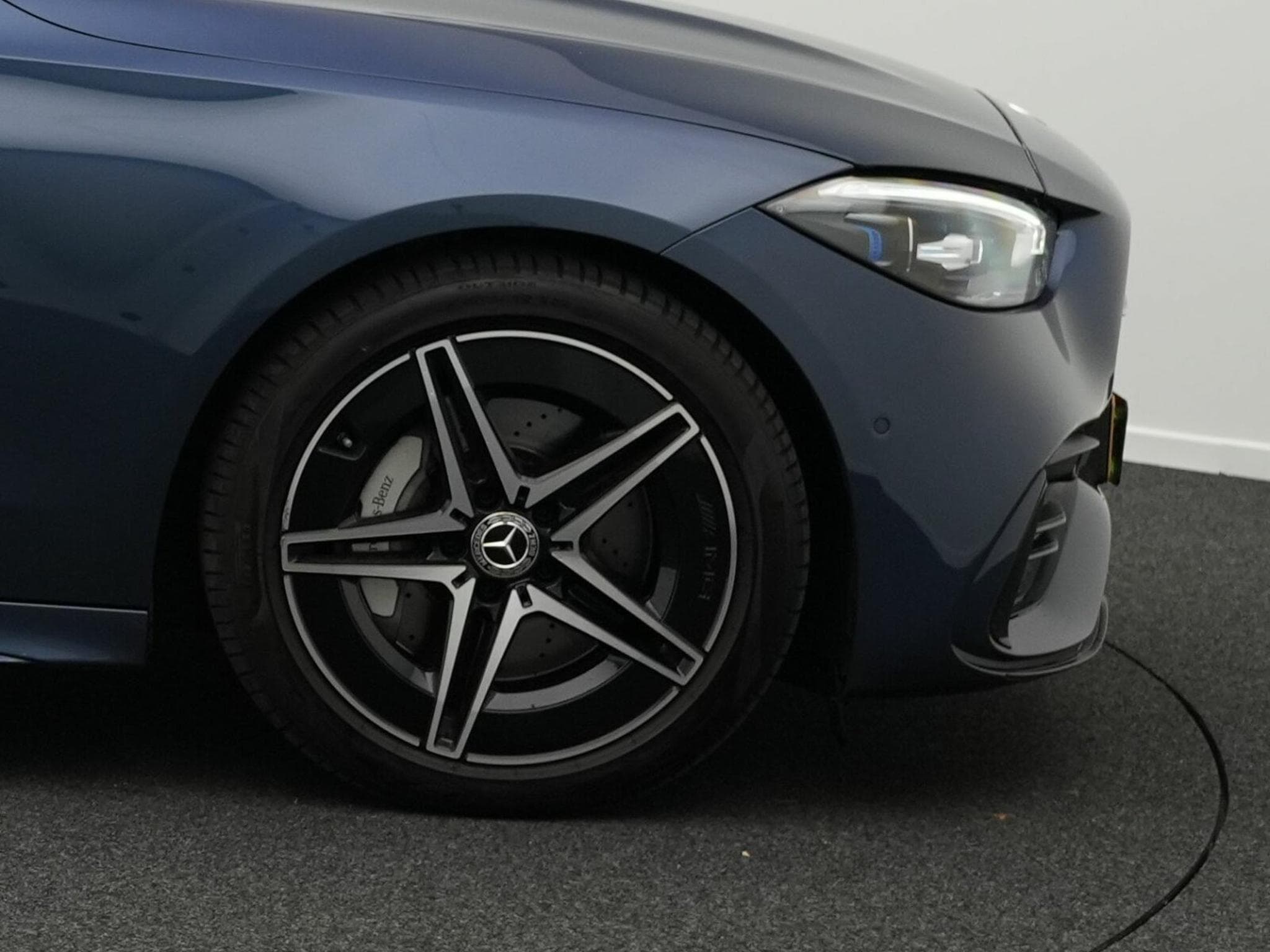 Mercedes C 220 d T-Modell AMG-Line (2024) - Photo 6